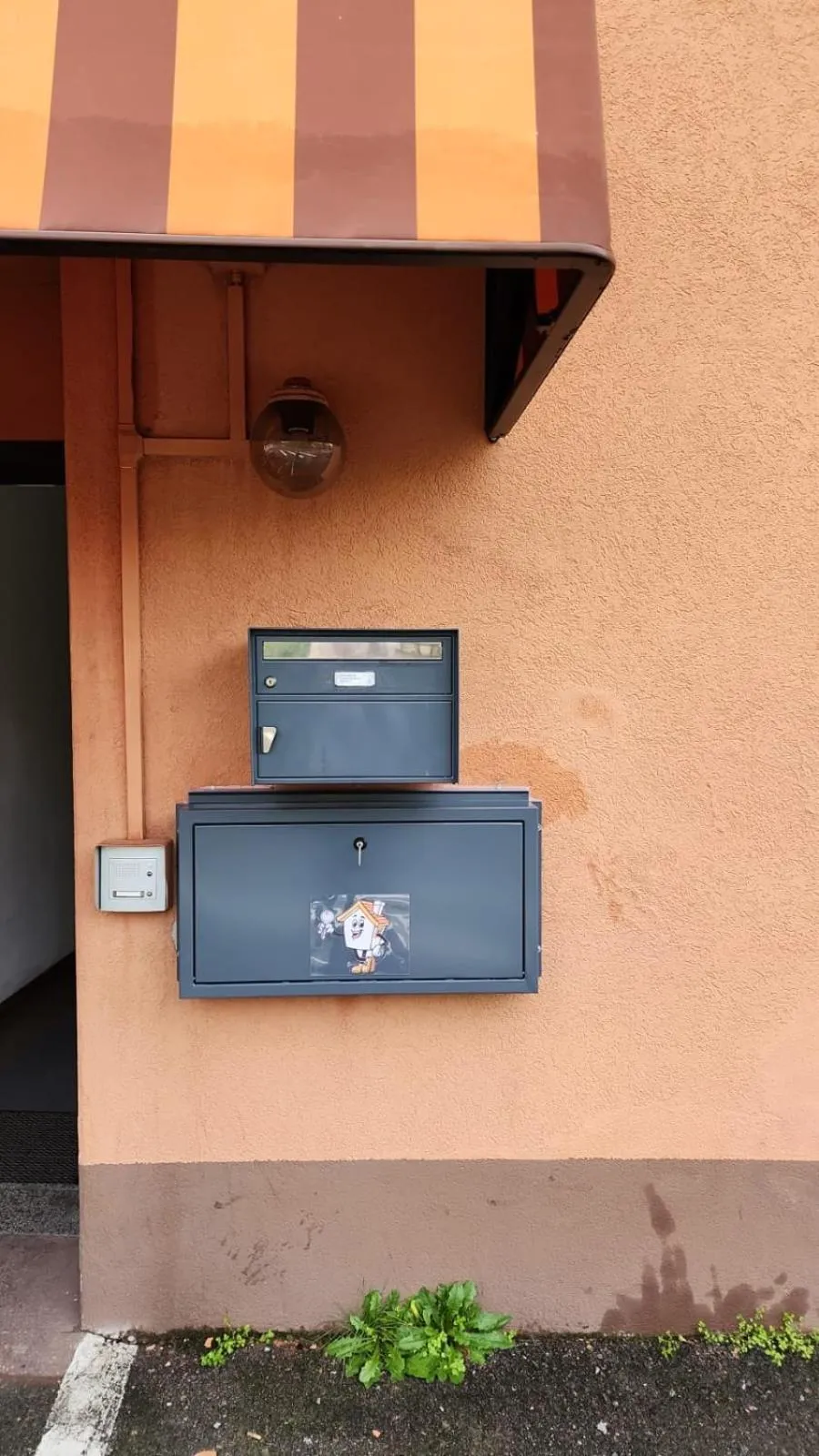 Property building in Casa Zen