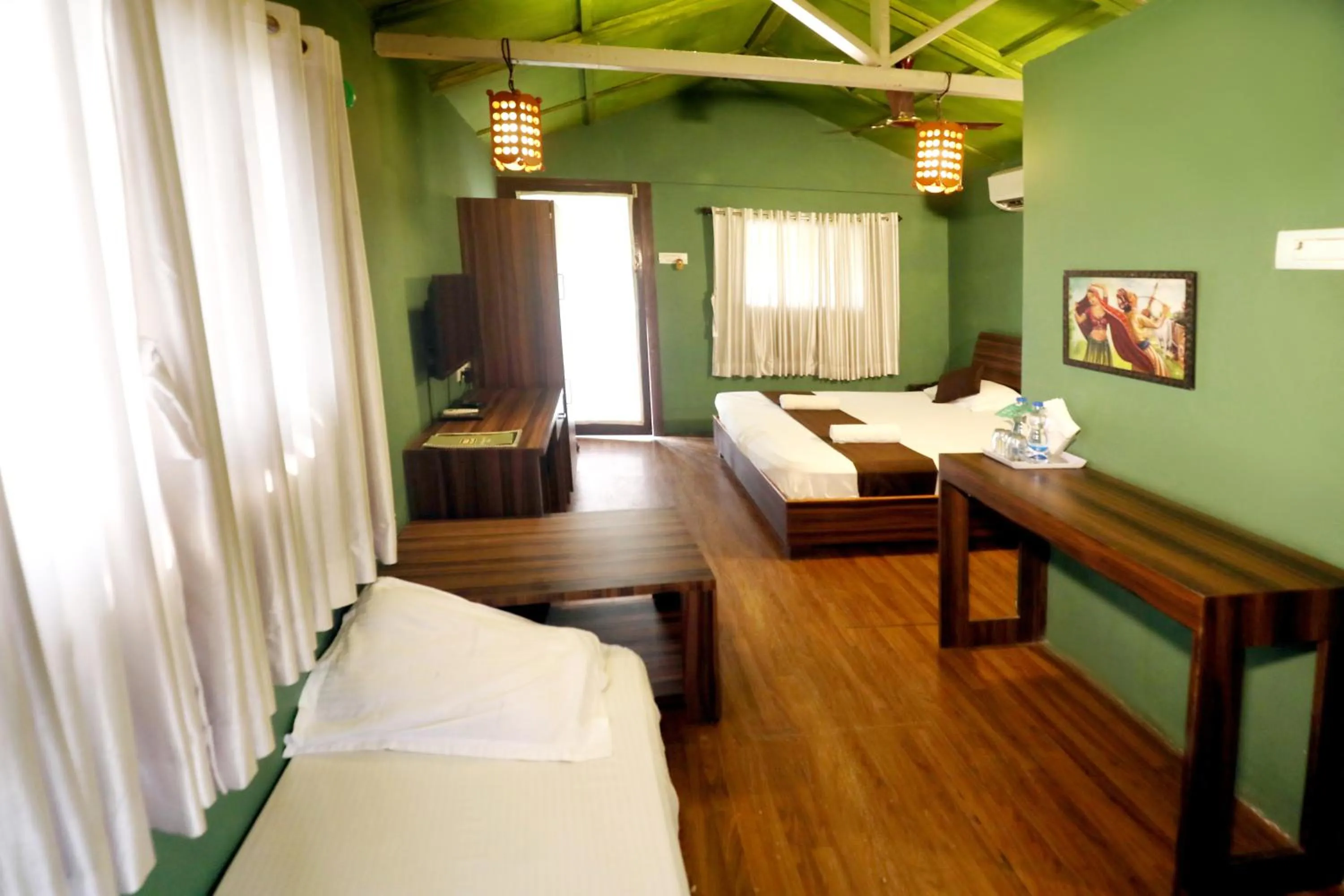 Photo of the whole room, Bed in Pali Village Resort