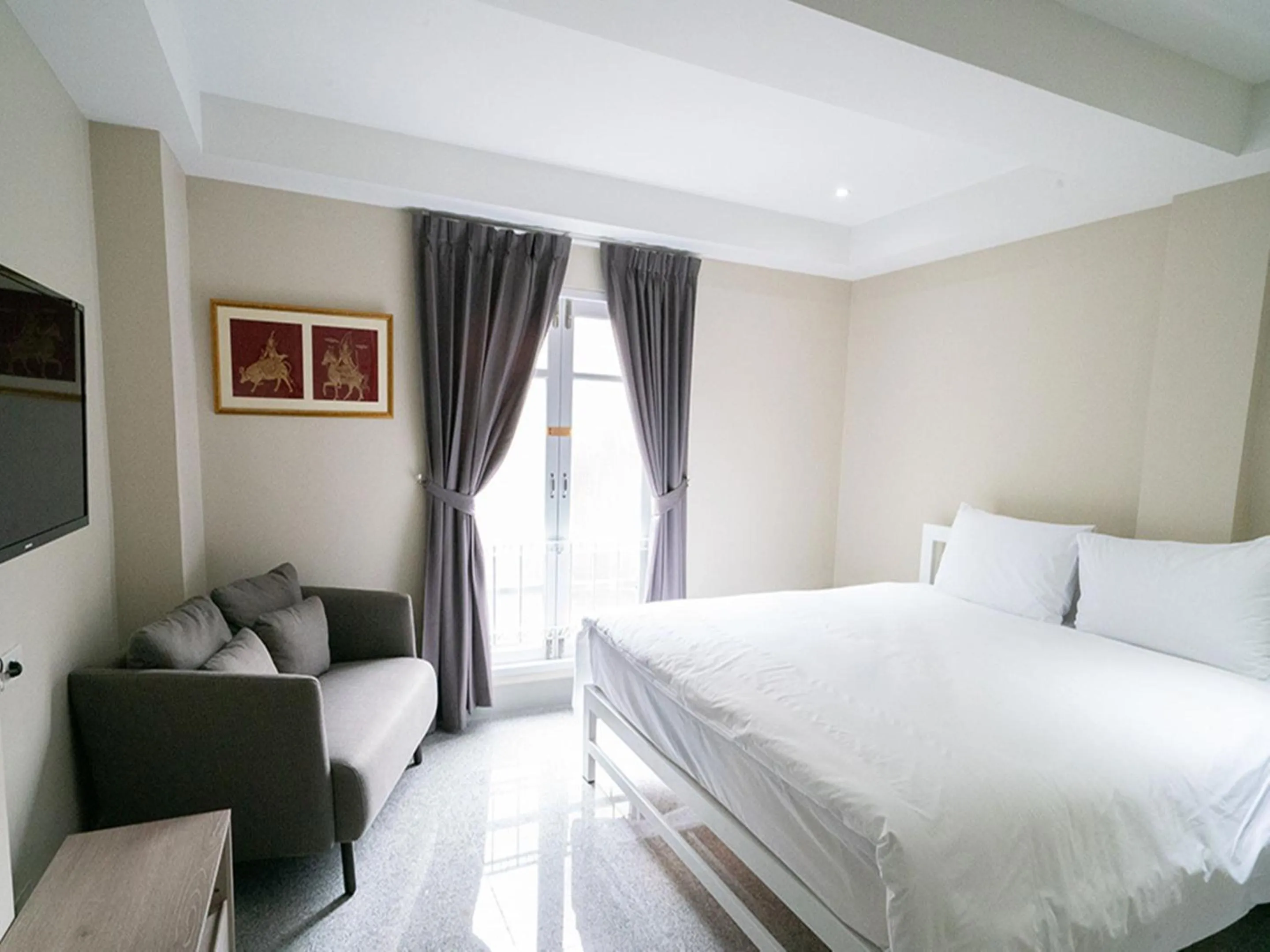 Bed in The Ecotel Bangkok