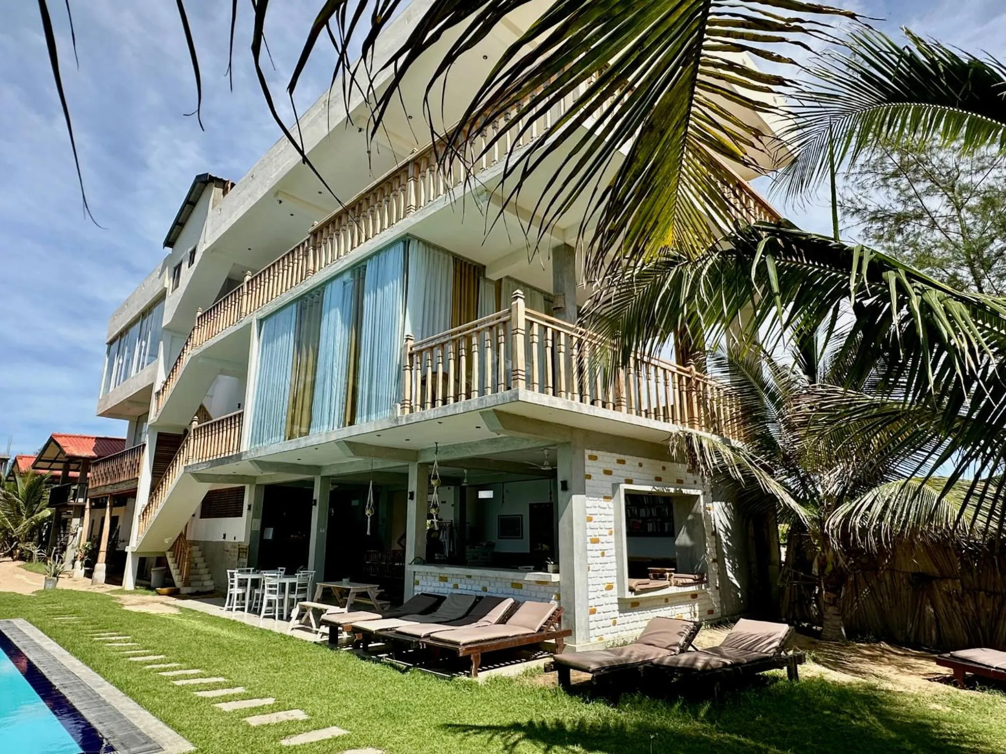 Restaurant/places to eat in Stay Golden