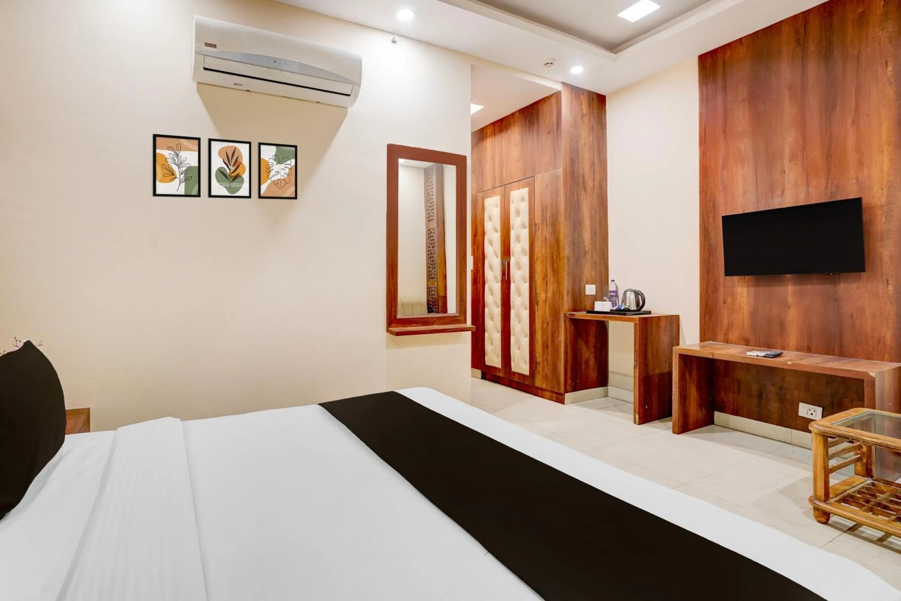 Bedroom, Bed in Townhouse Oak Dehradun Court Formerly GK Residency