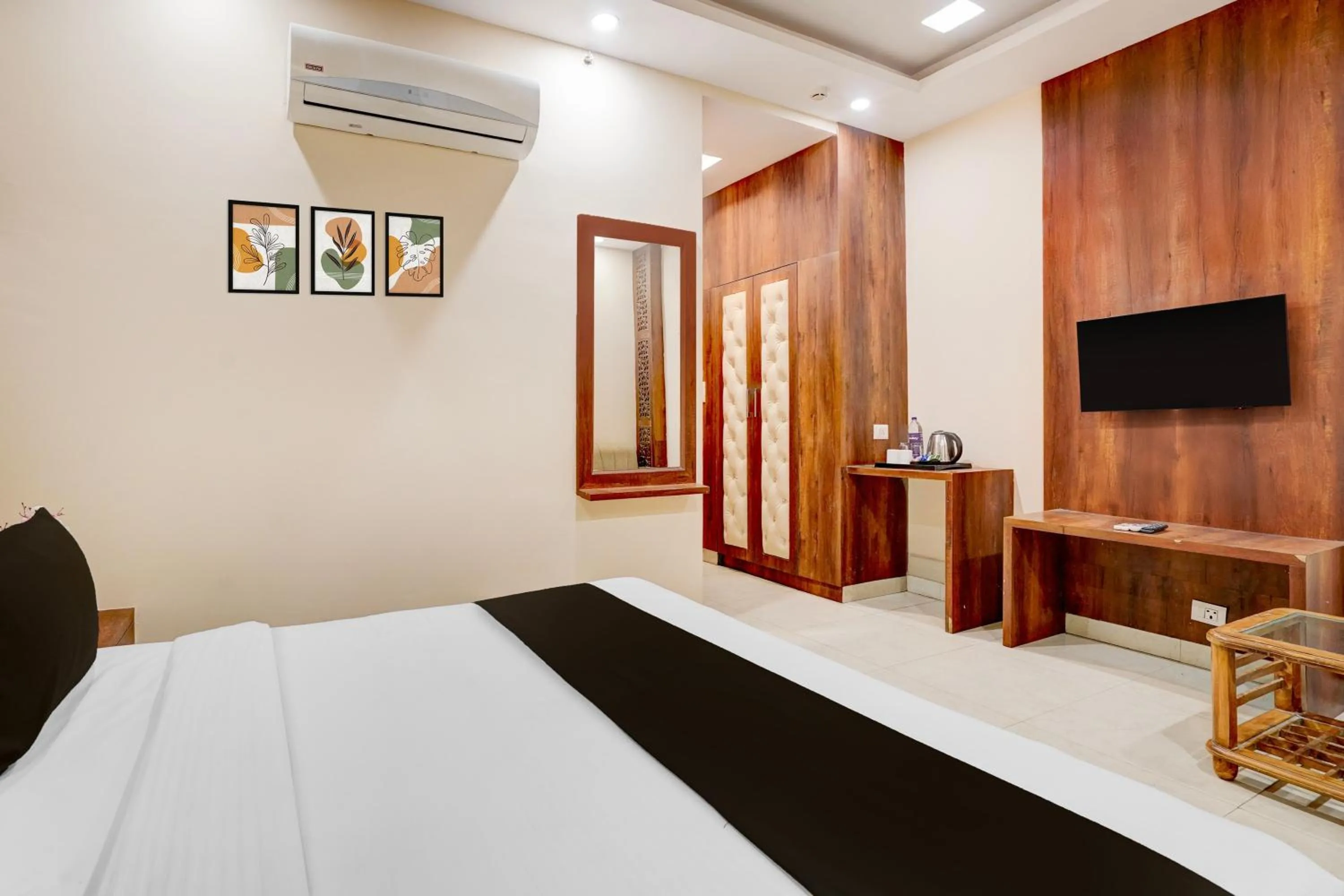 Bedroom, Bed in Townhouse Oak Dehradun Court Formerly GK Residency