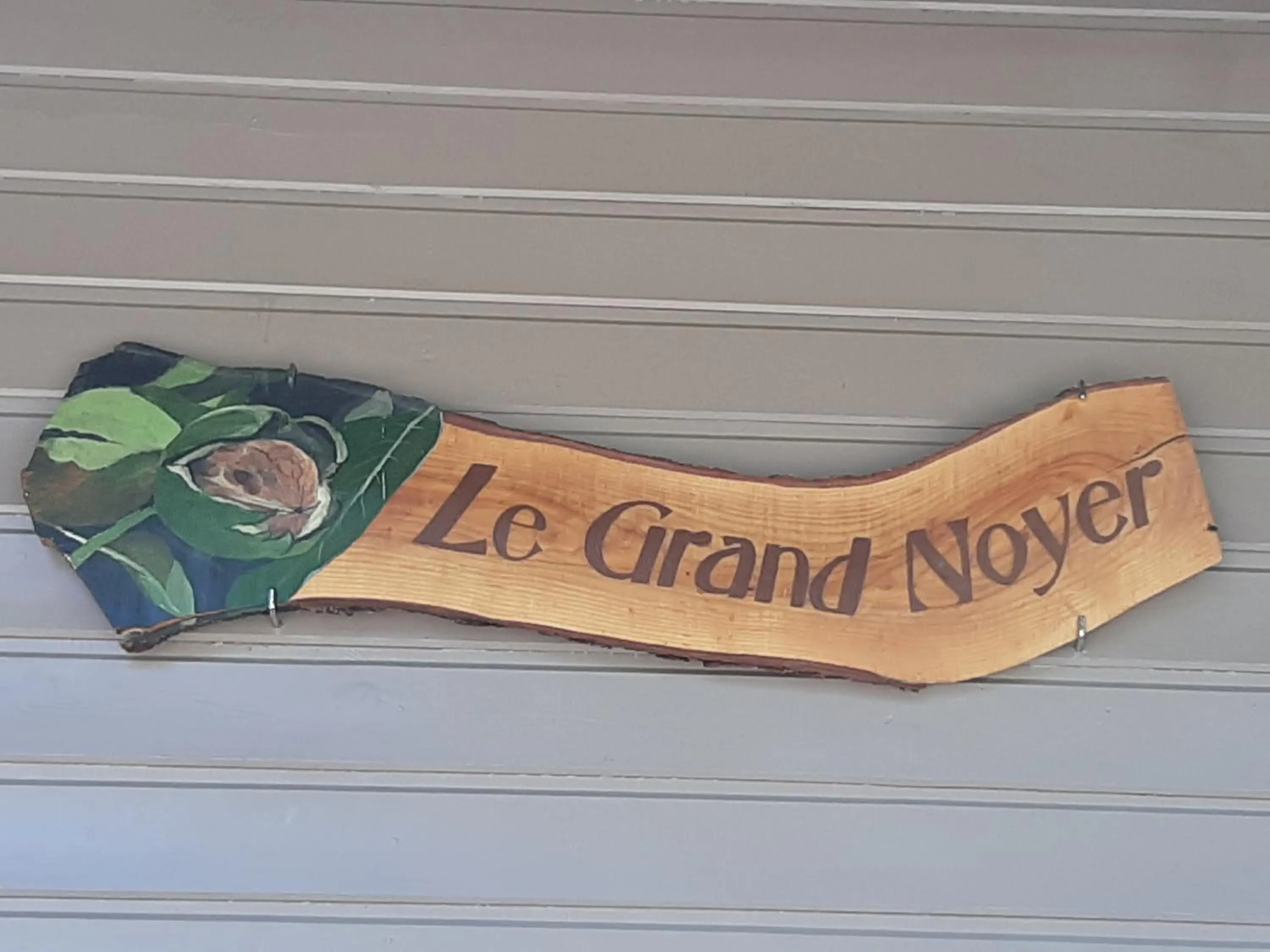 Property logo or sign in Le Grand Noyer