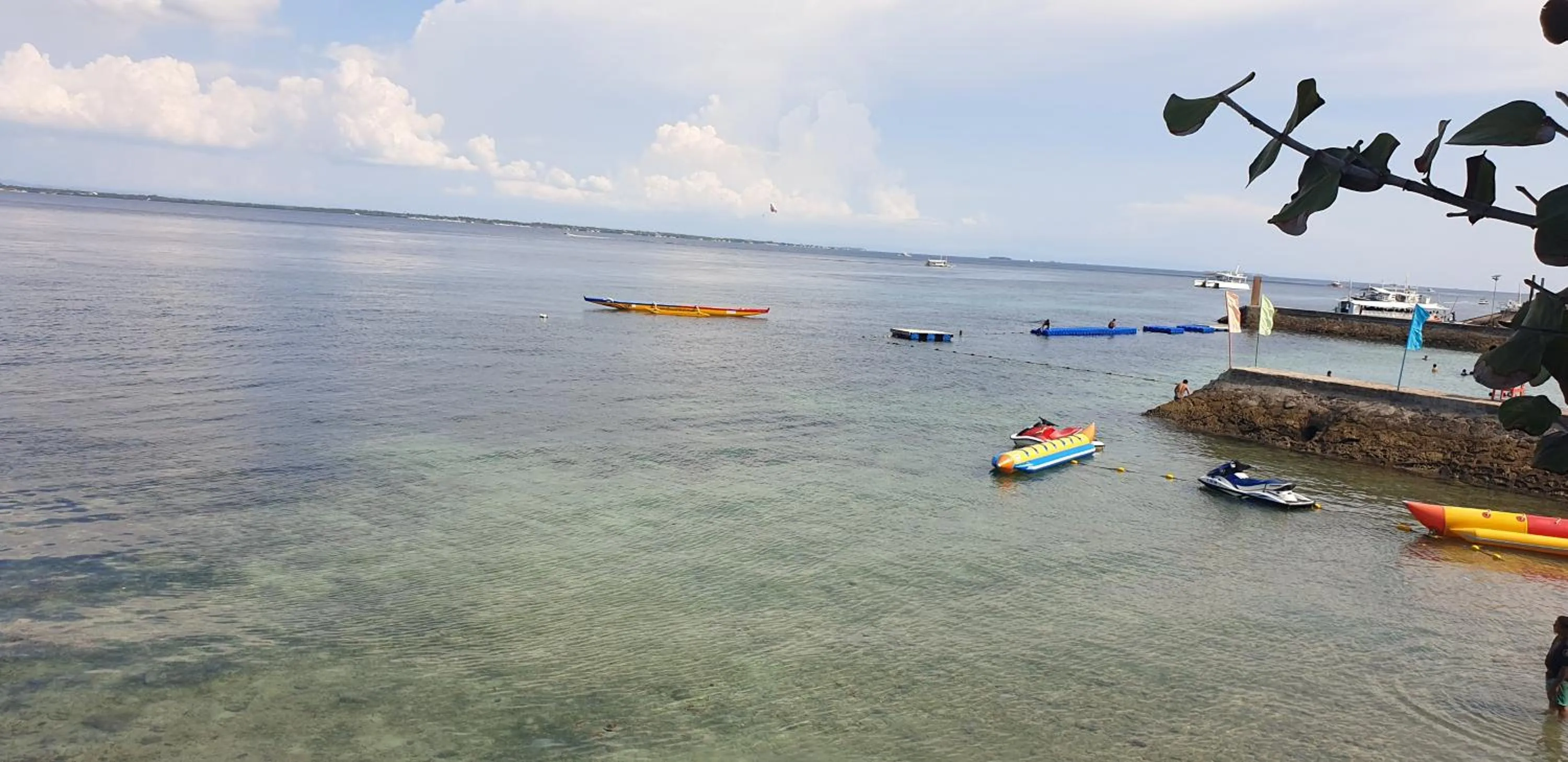 Mactan Newtown Condo with Garden and Ocean View 8NEWTOWN BLVD