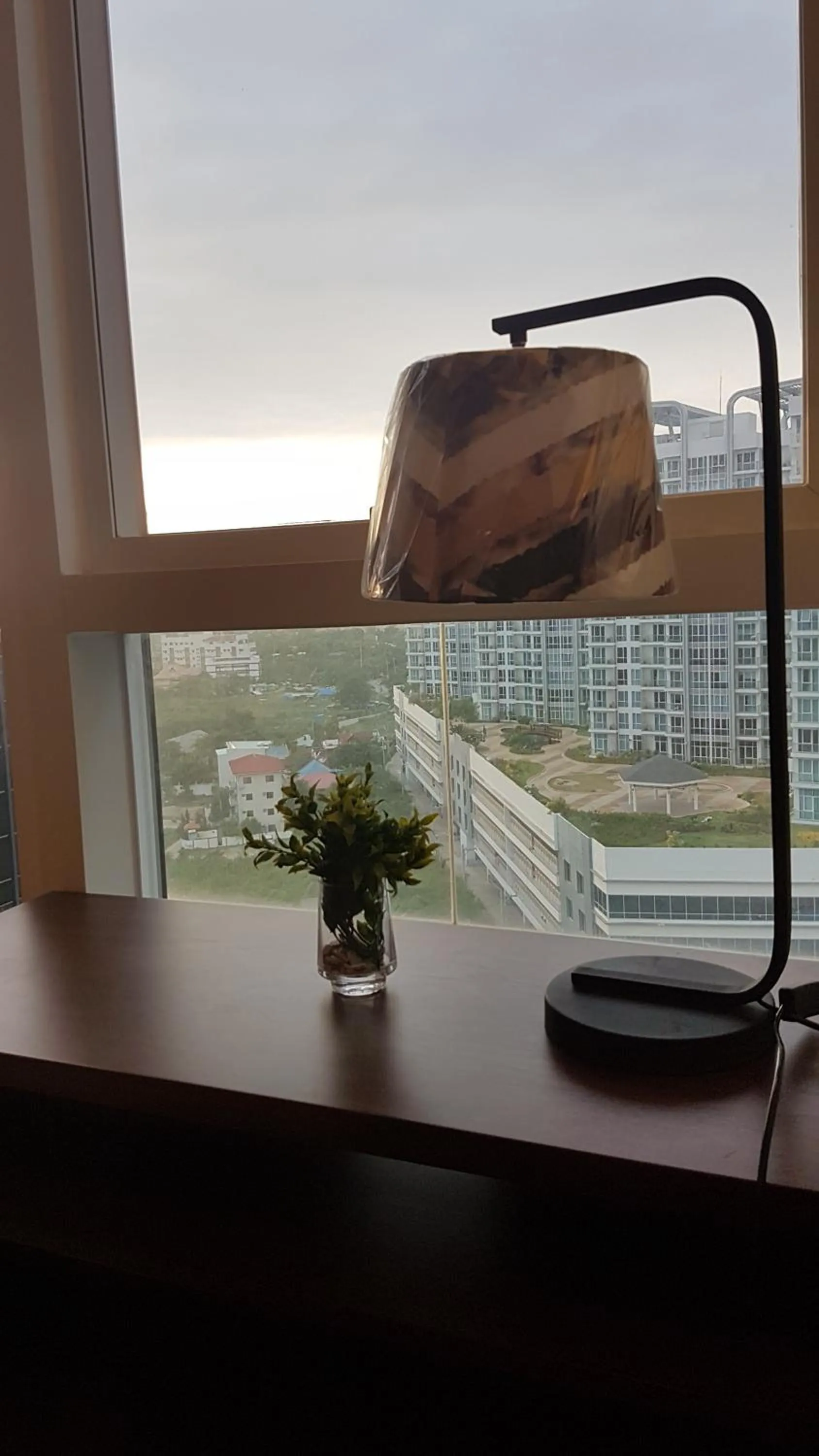 Mactan Newtown Condo with Garden and Ocean View 8NEWTOWN BLVD