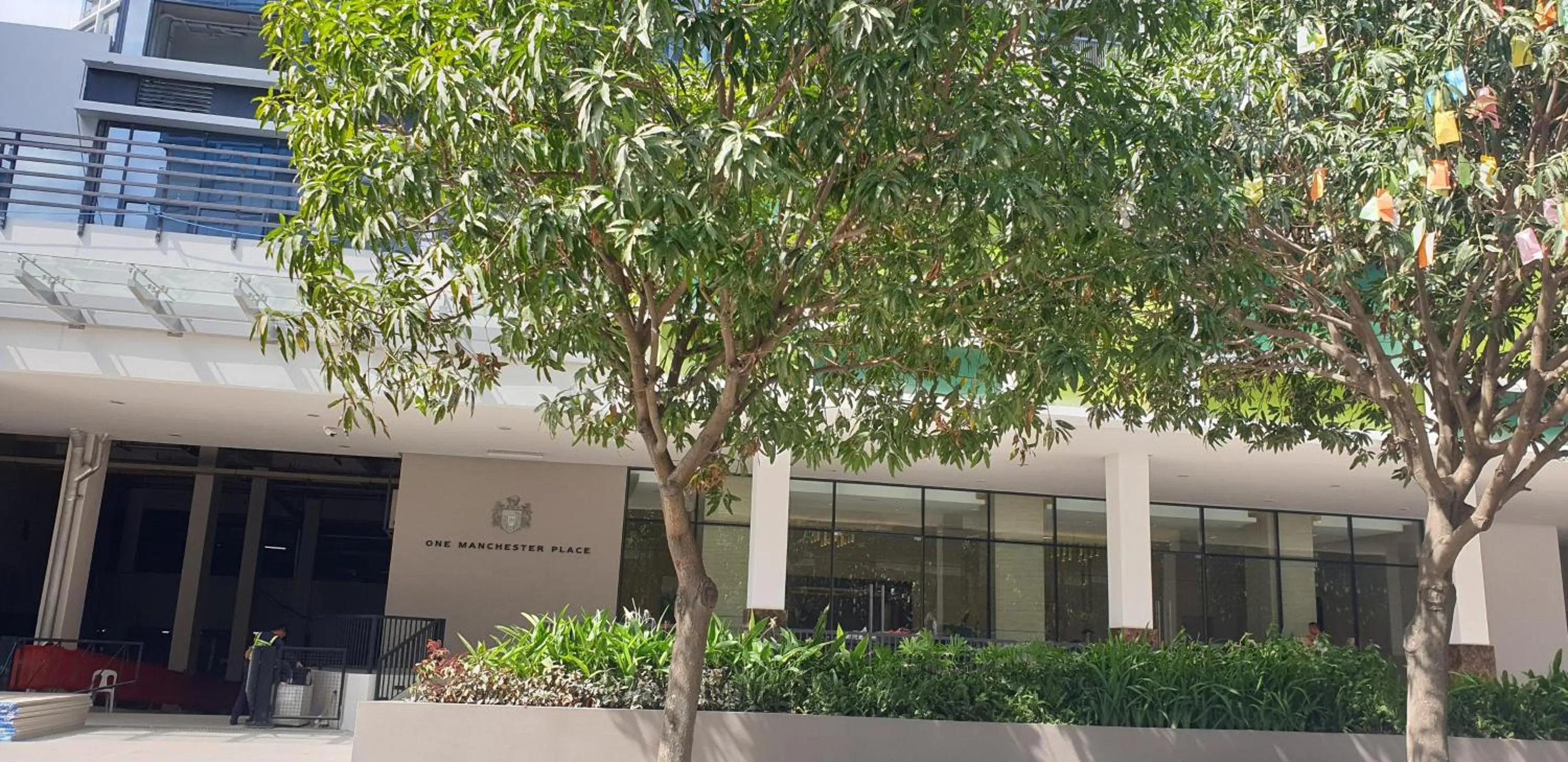 Mactan Newtown Condo with Garden and Ocean View 8NEWTOWN BLVD