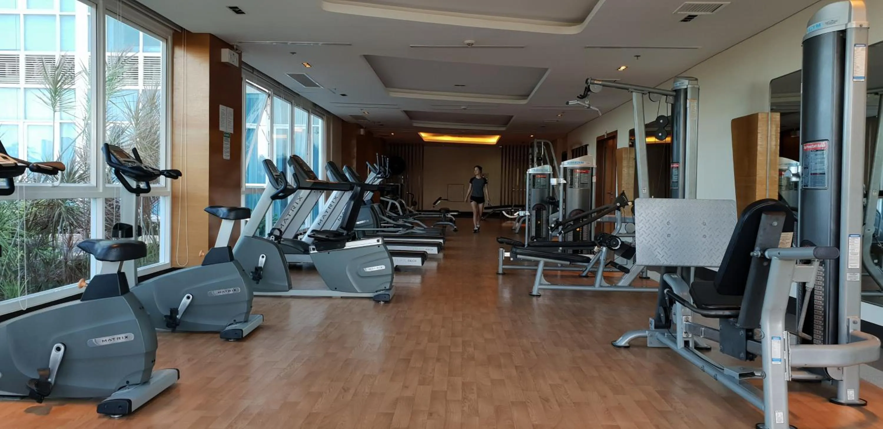 Mactan Newtown Condo with Garden and Ocean View 8NEWTOWN BLVD