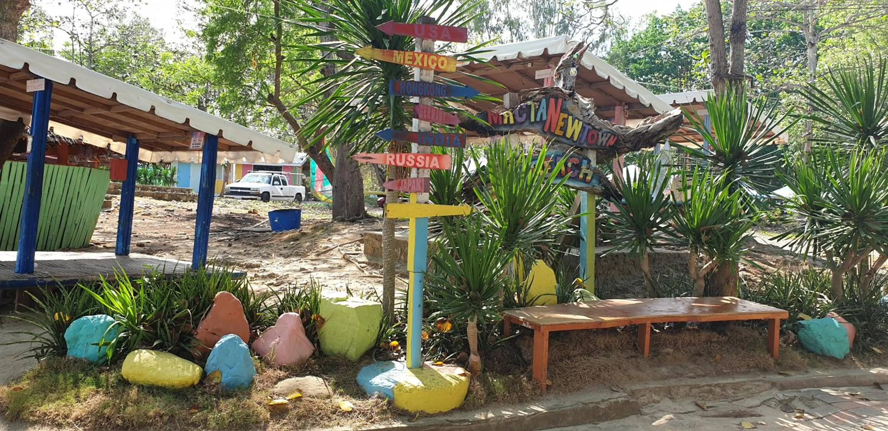 Mactan Newtown Condo with Garden and Ocean View 8NEWTOWN BLVD