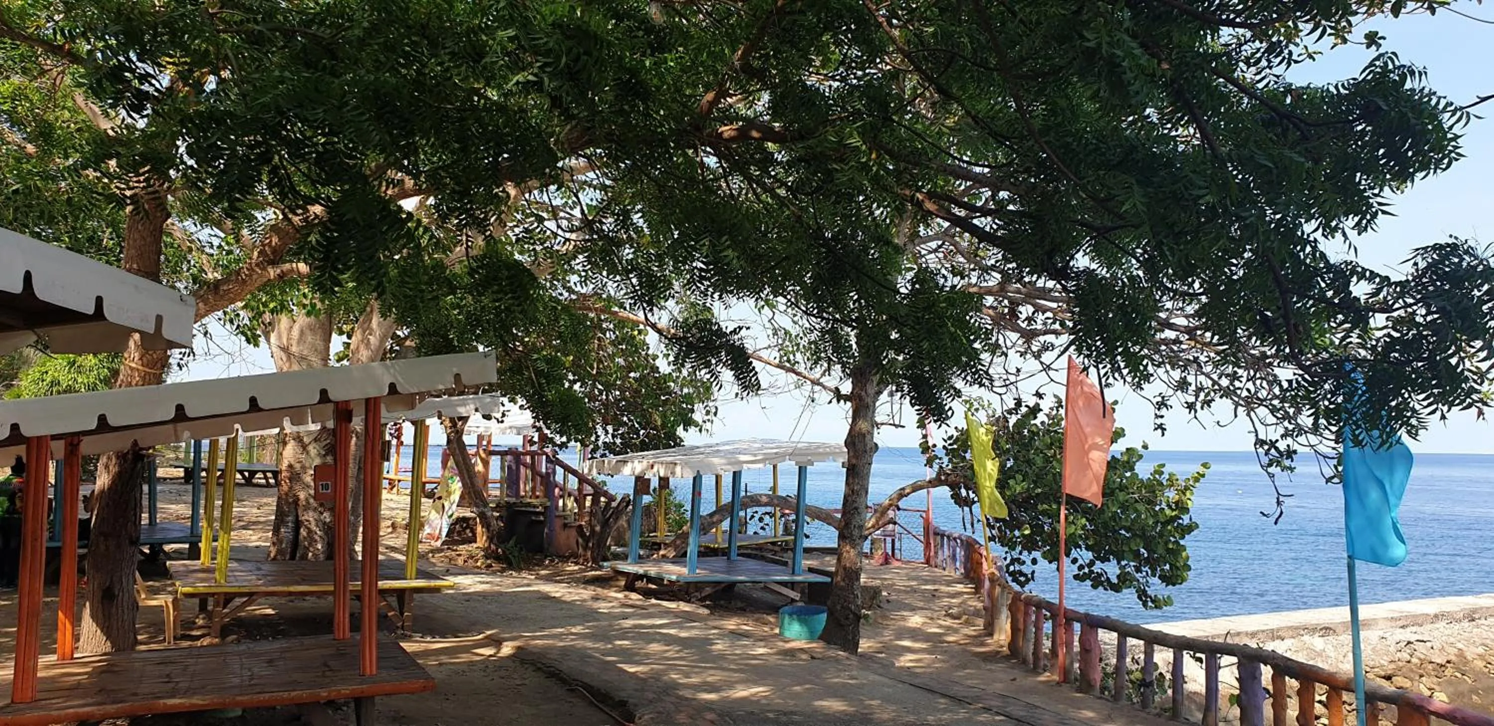 Mactan Newtown Condo with Garden and Ocean View 8NEWTOWN BLVD