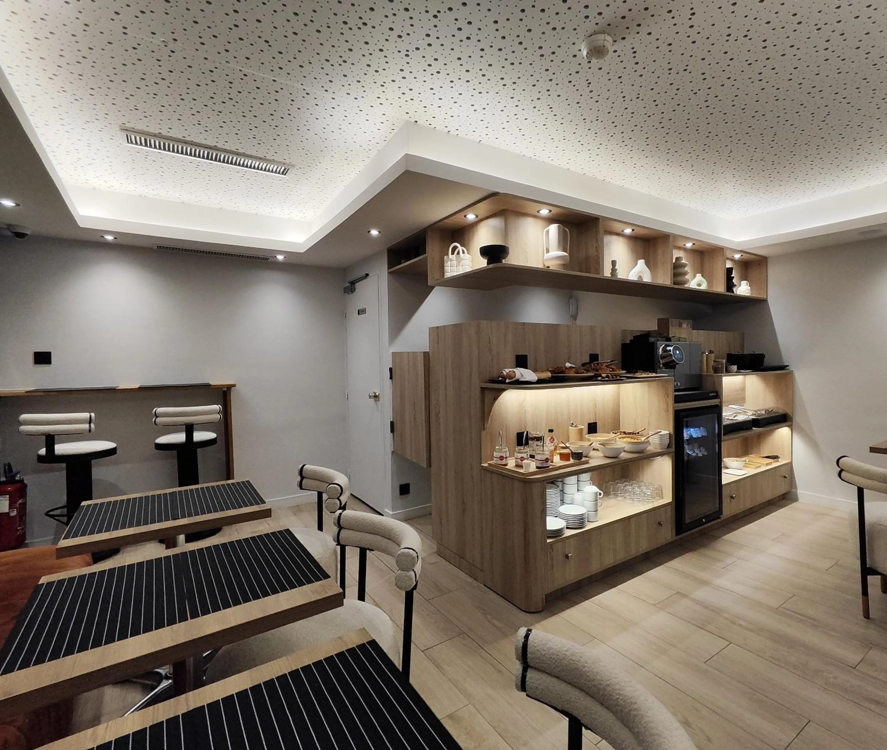 Breakfast in 55 Hôtel Montparnasse