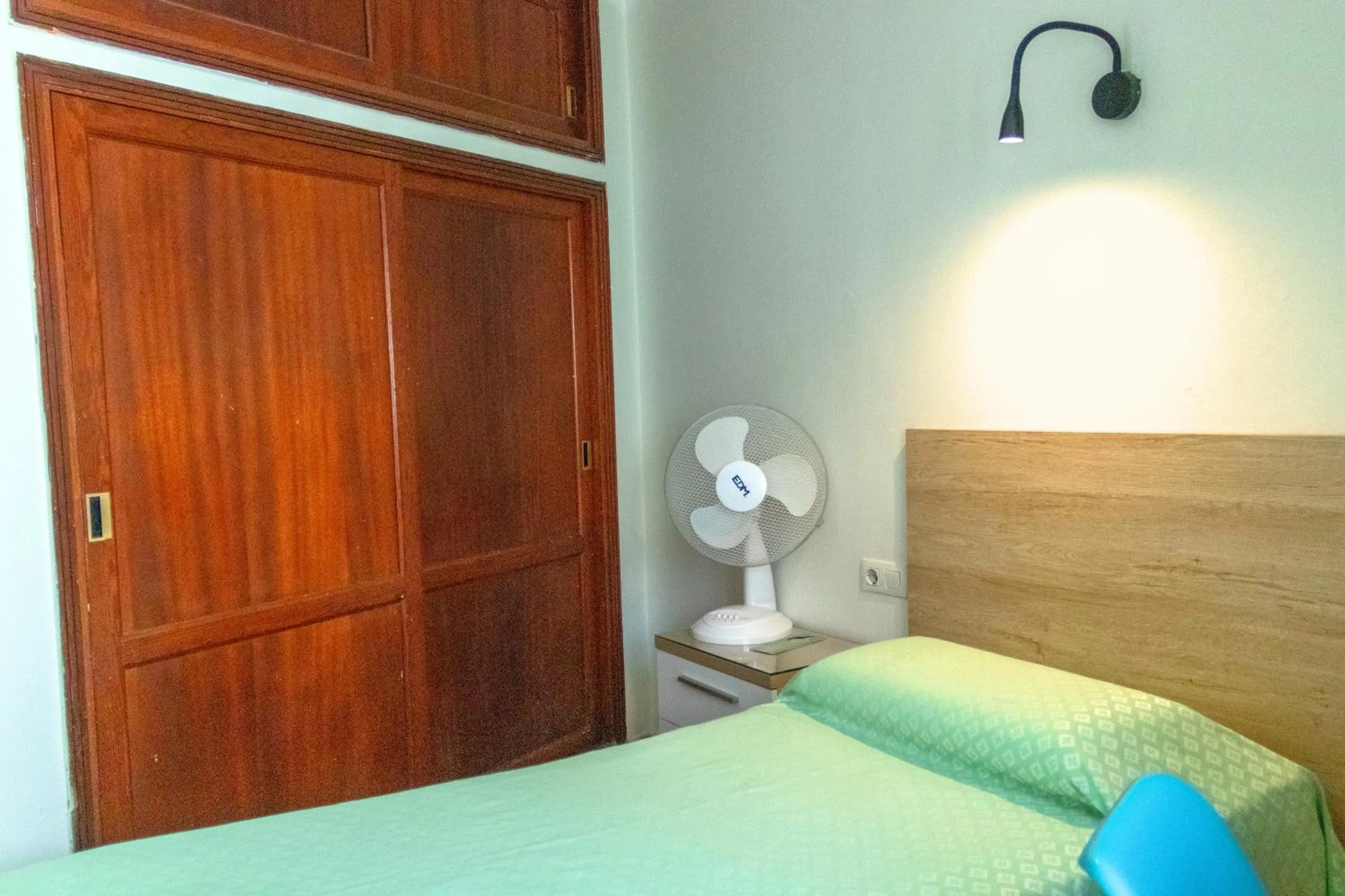 Bedroom, Bed in Hostal Magec