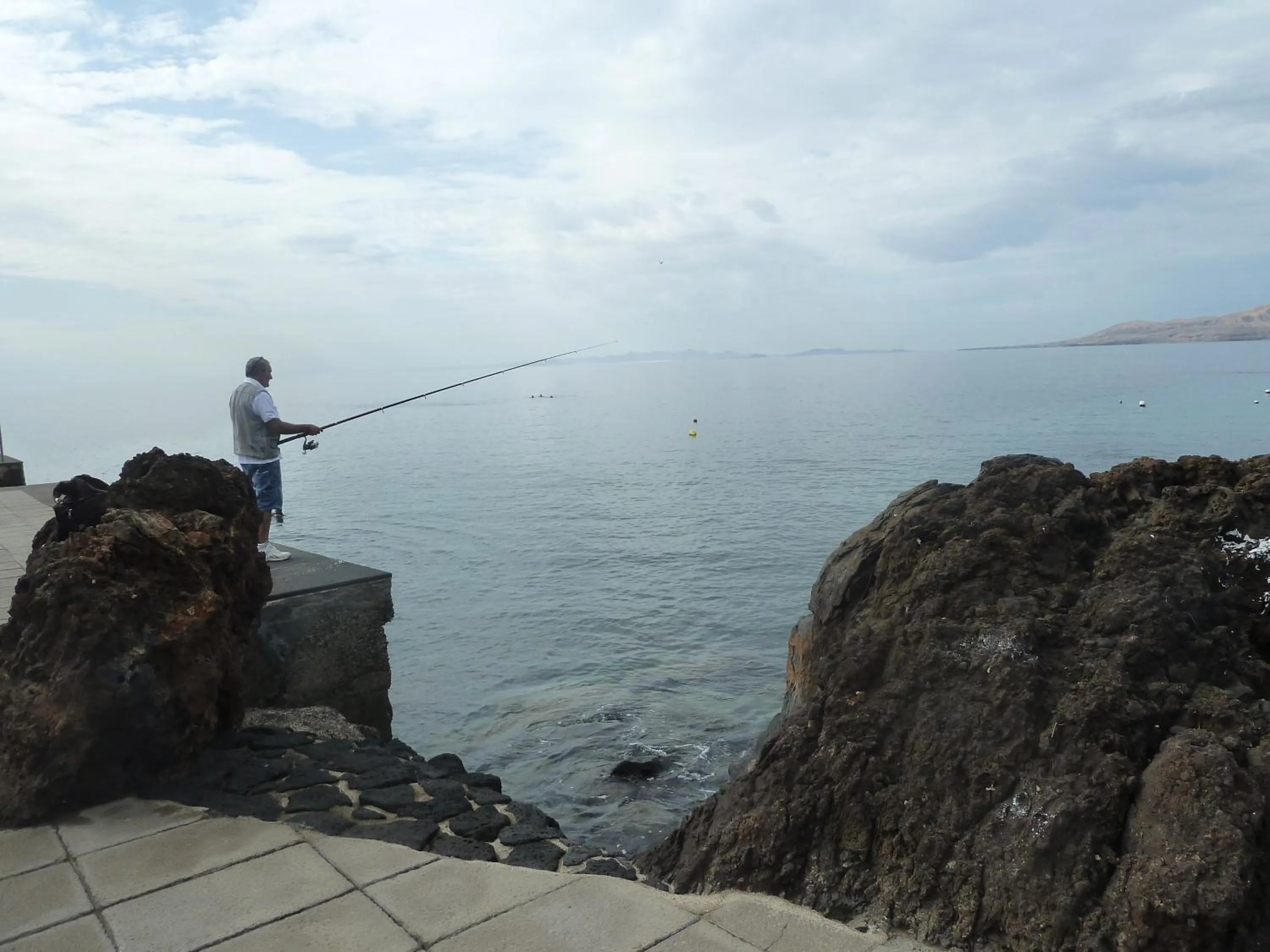 Fishing in Hostal Magec