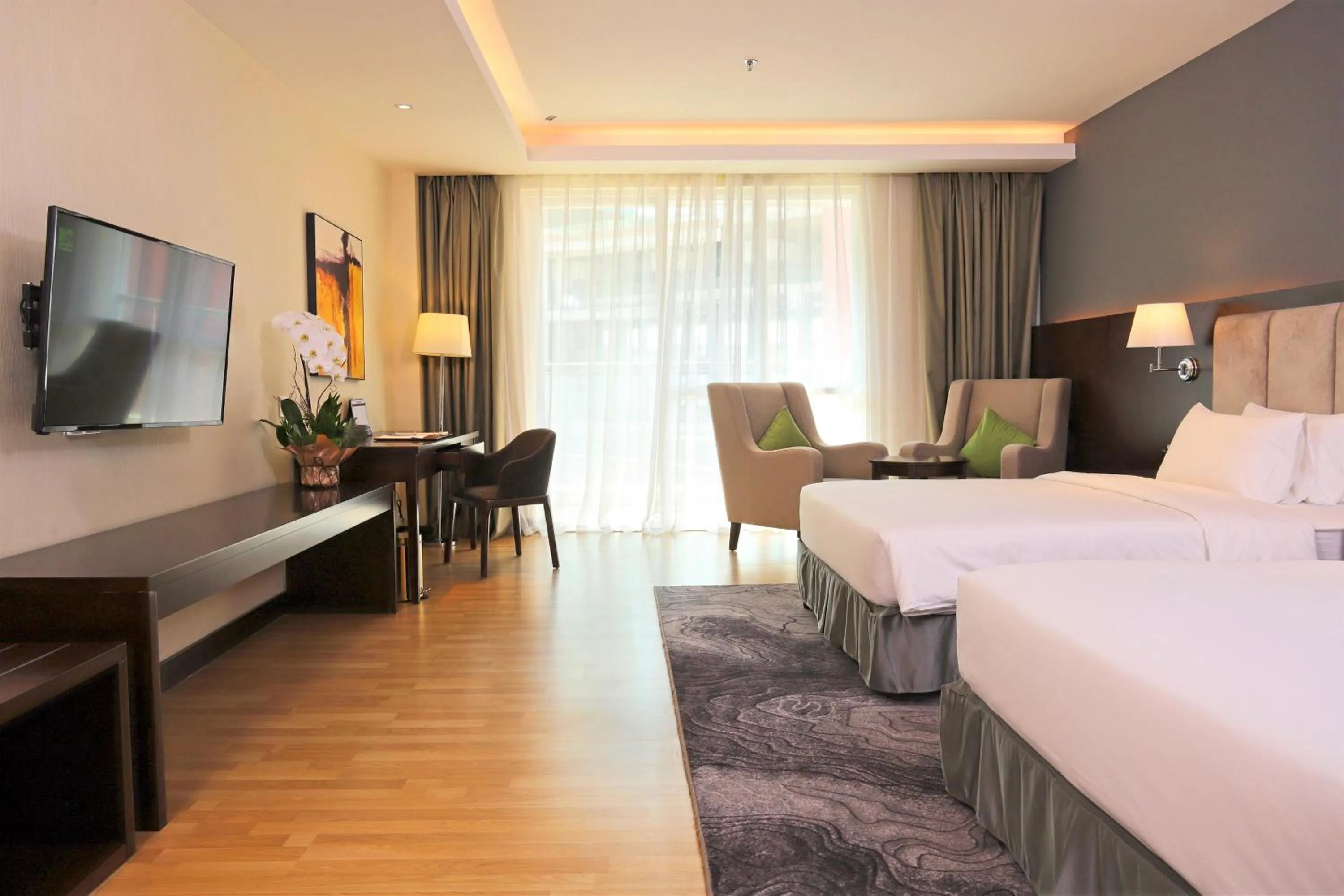 View (from property/room), Bed in Olympia City Hotel by Dara