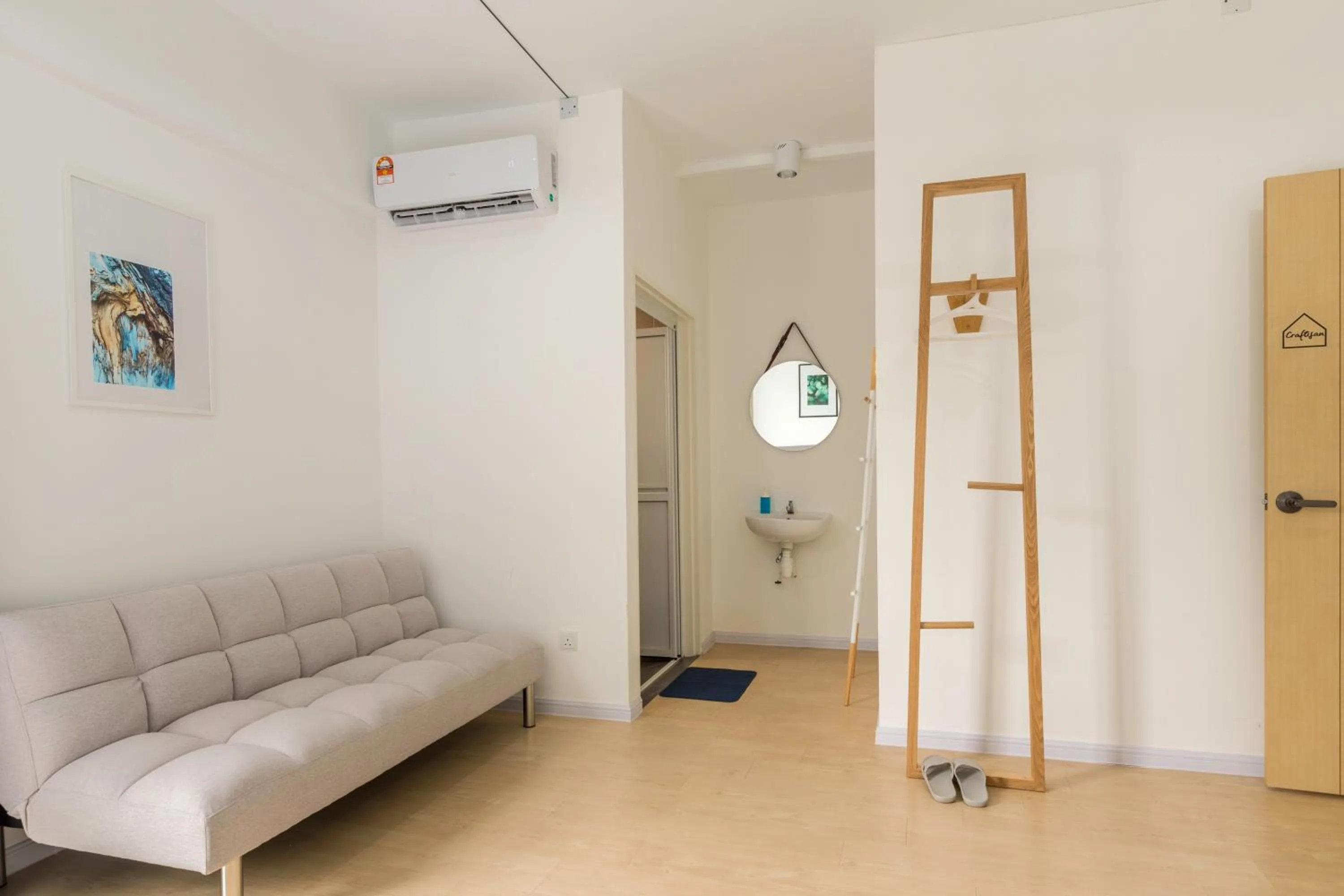 Seating area in Minima 8