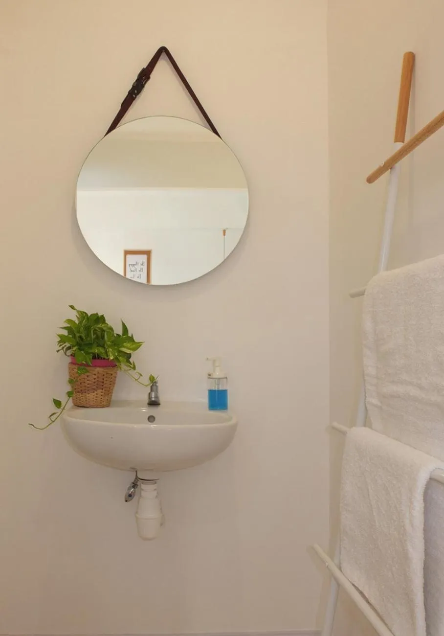 Bathroom in Minima 8