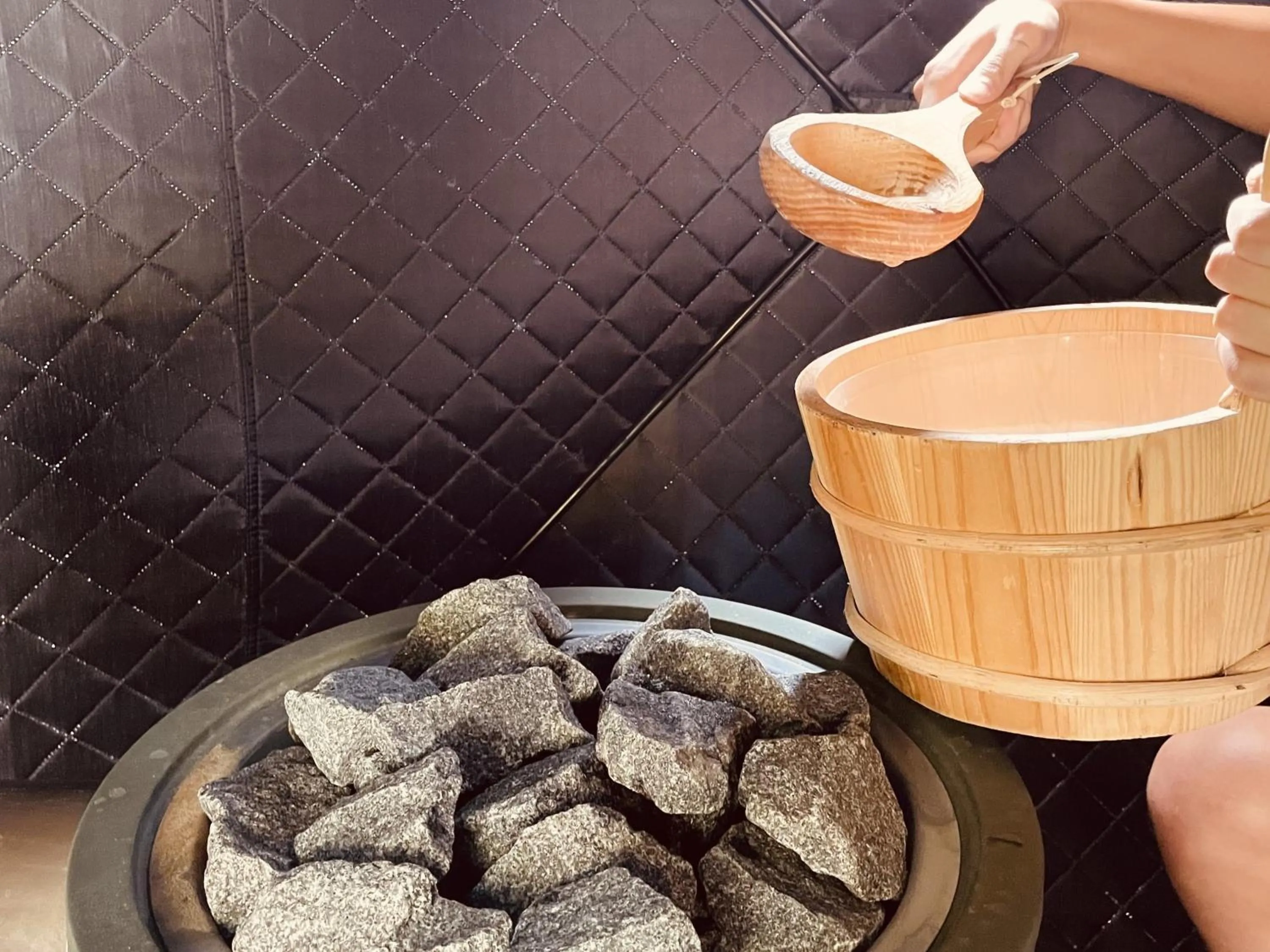 Sauna in One Suite THE TERRACE