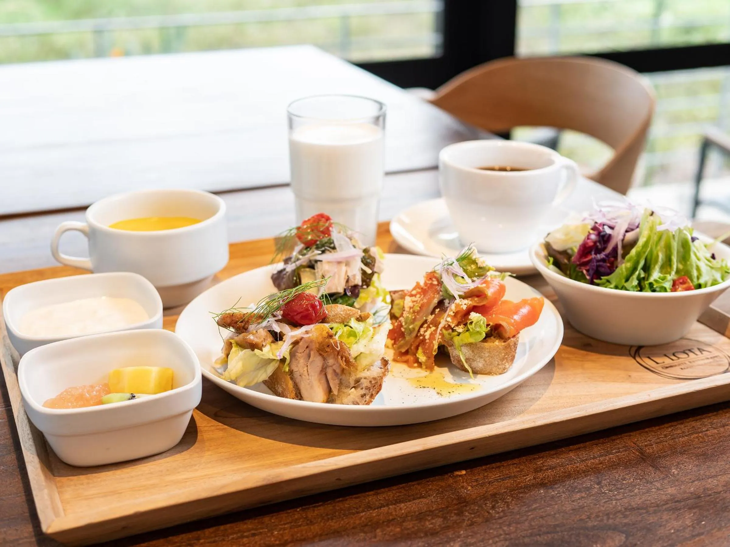 Breakfast in One Suite THE TERRACE