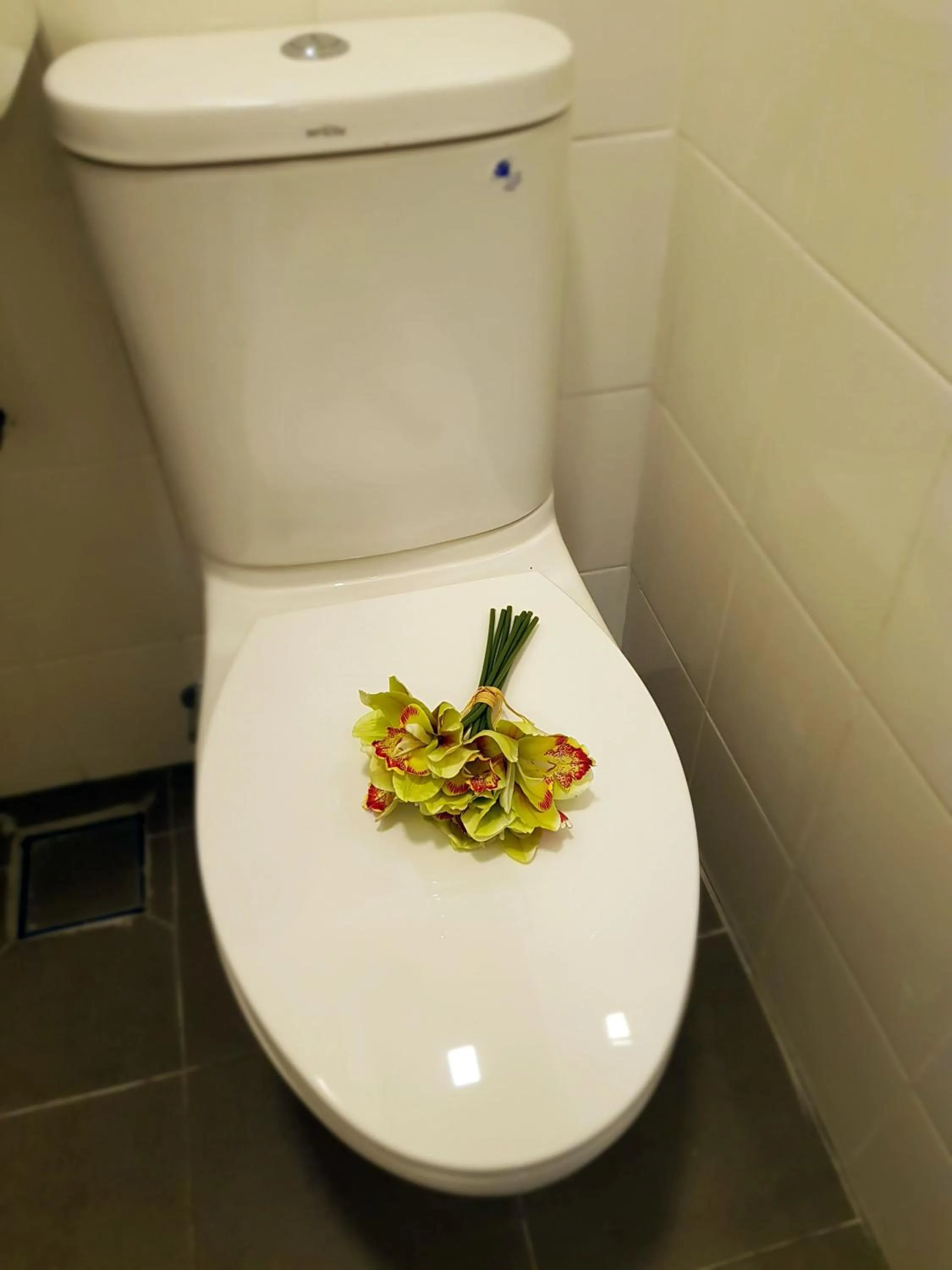 Bathroom in Teruntum 96 Guest house