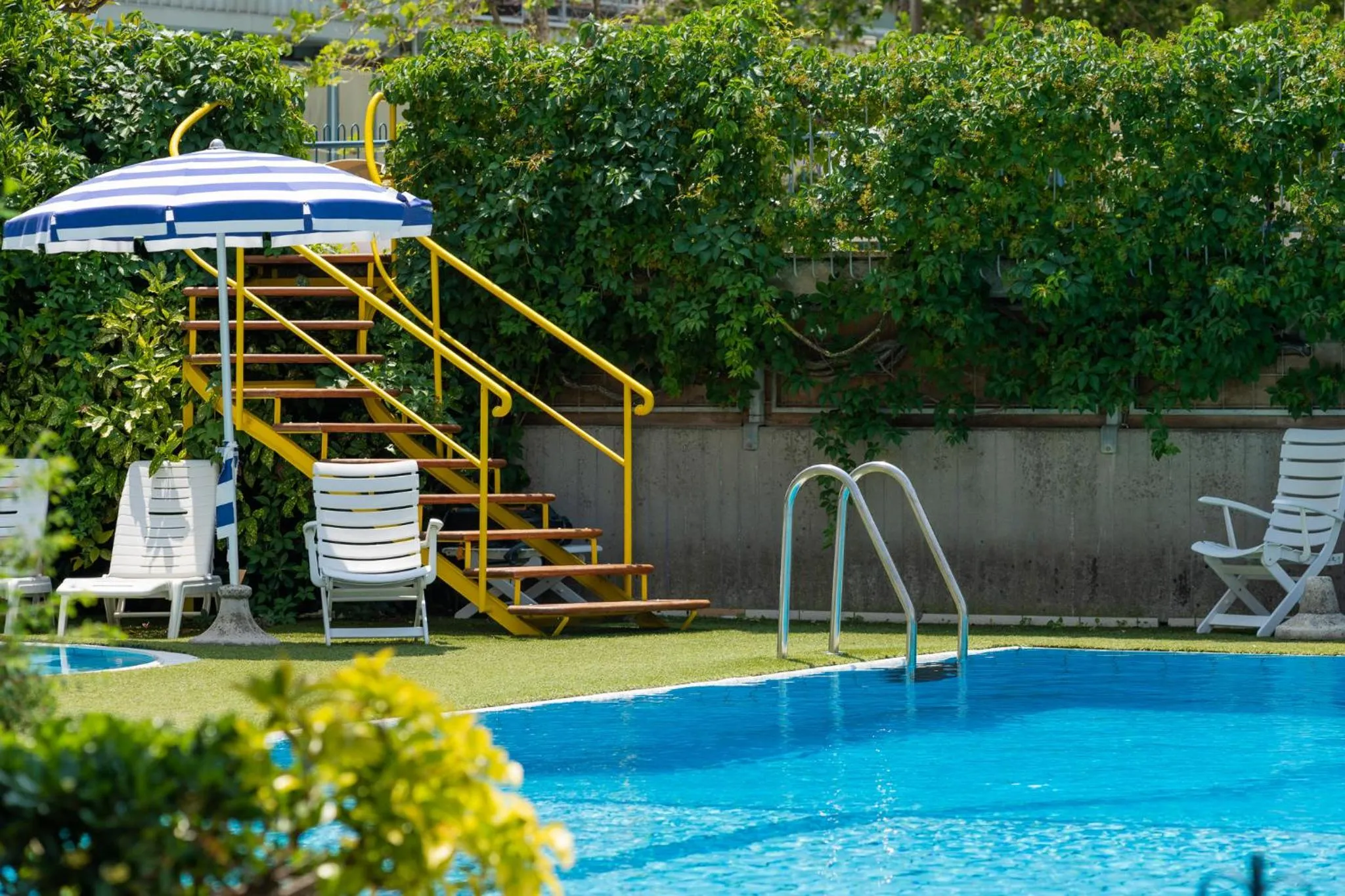 Swimming pool in Hotel Caesar