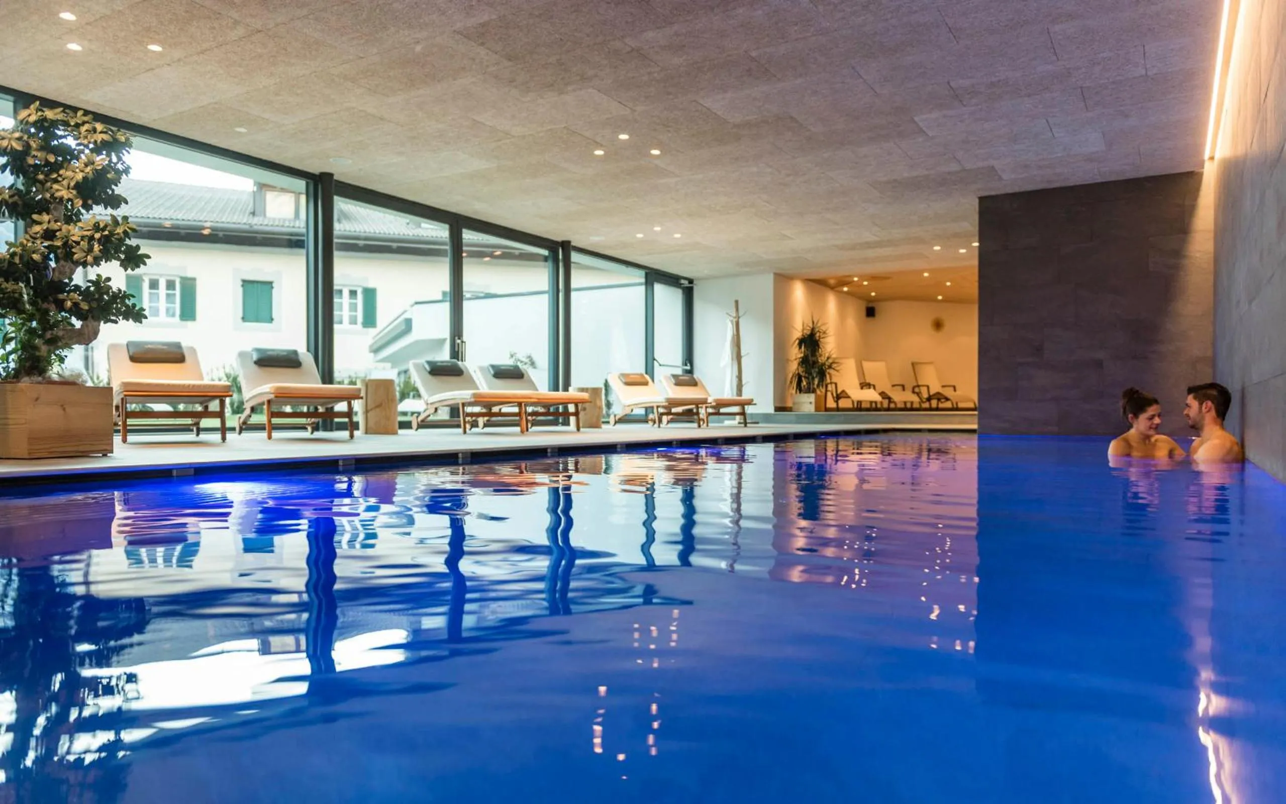 Luxury Lodge - Lener Express