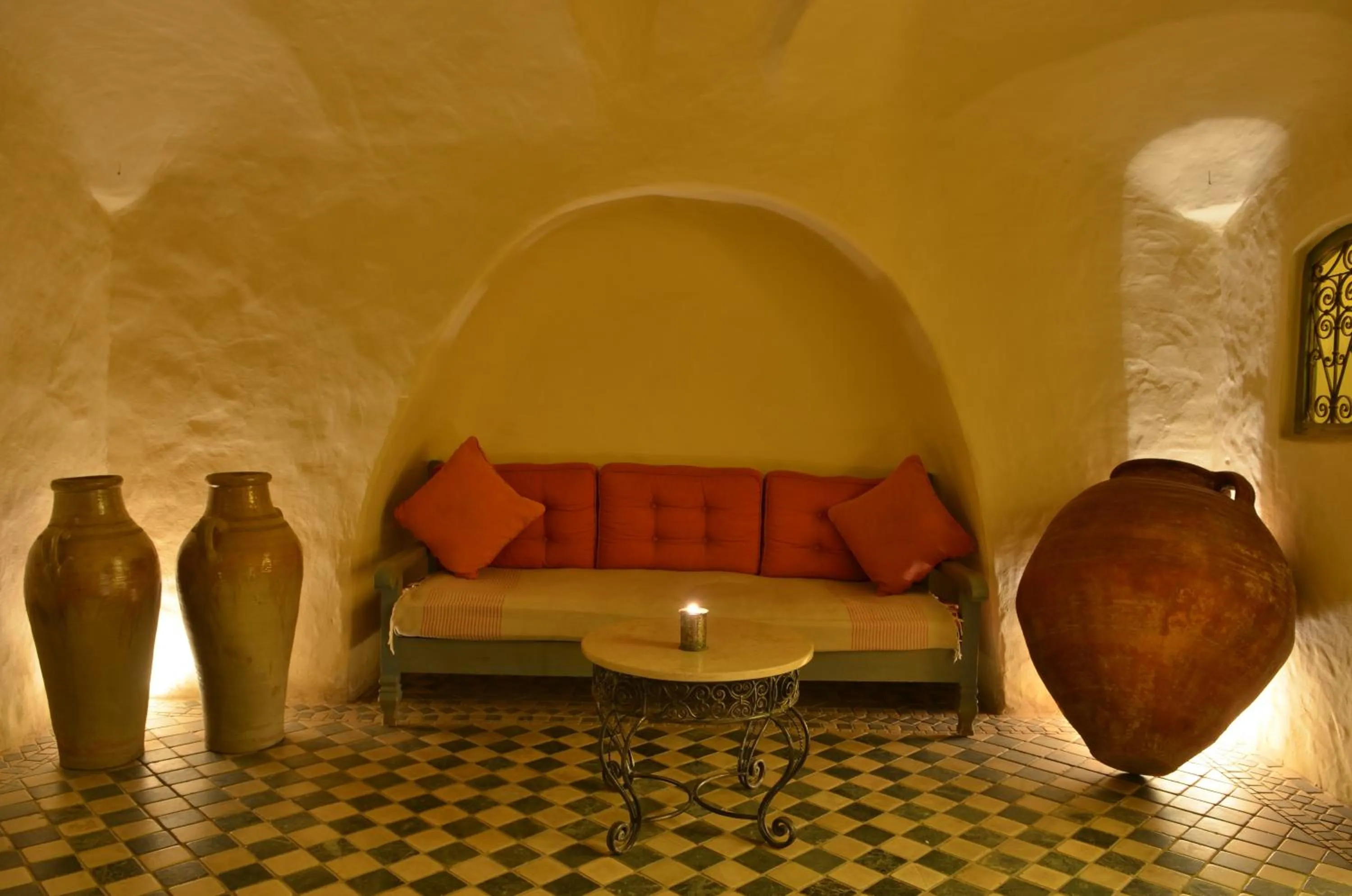 Seating area in Hotel Dar Dhiafa