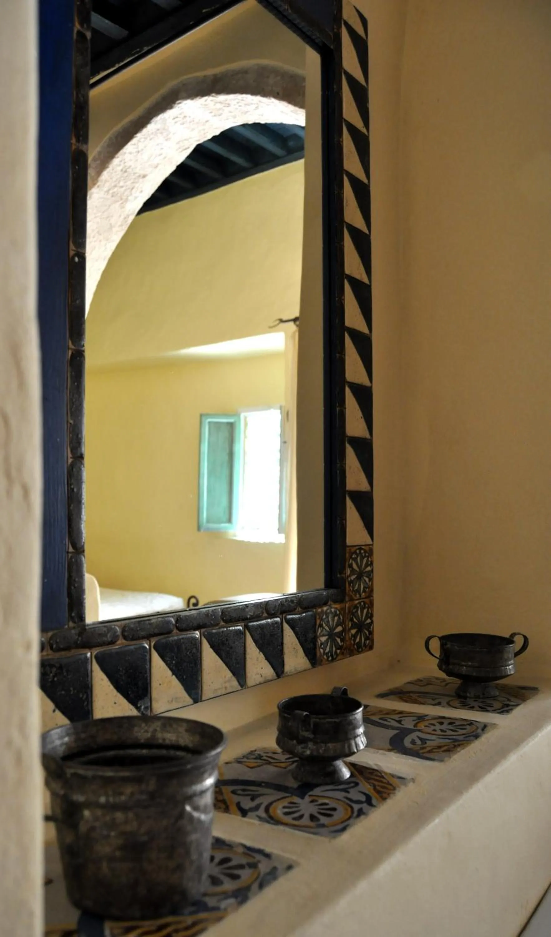 Decorative detail in Hotel Dar Dhiafa