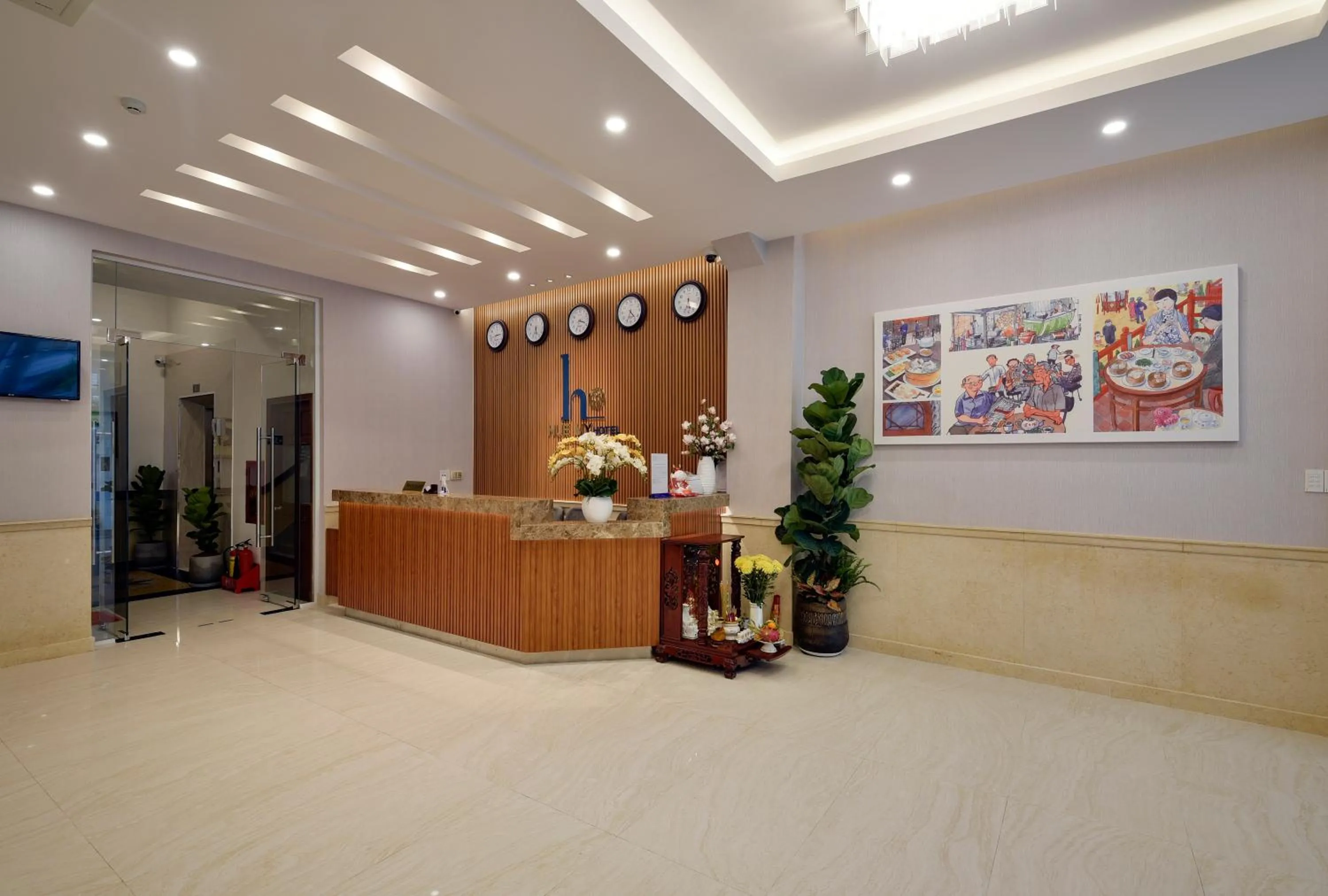 Property building in Hue My Hotel