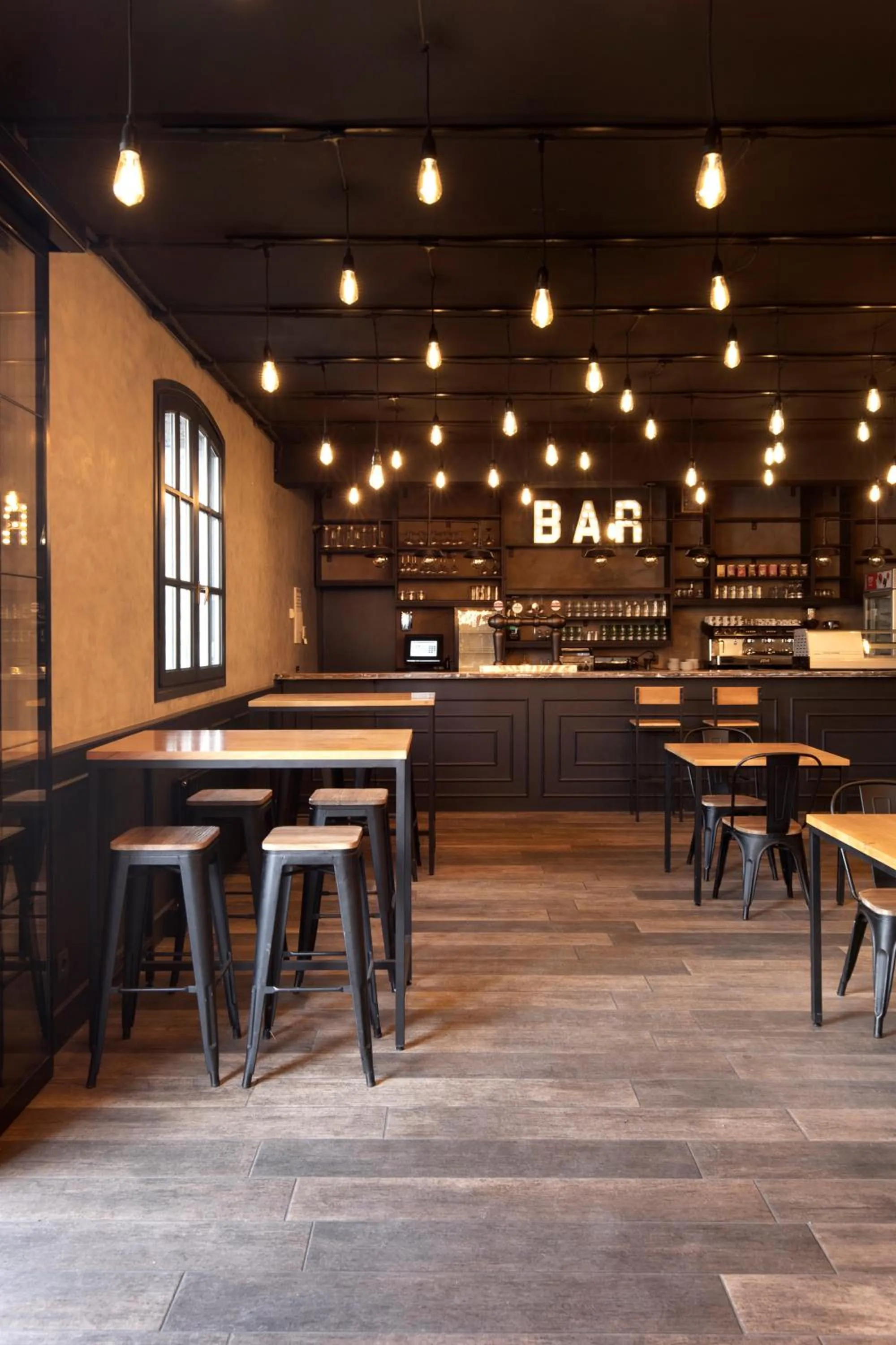 Restaurant/places to eat in wecamp Pirineos