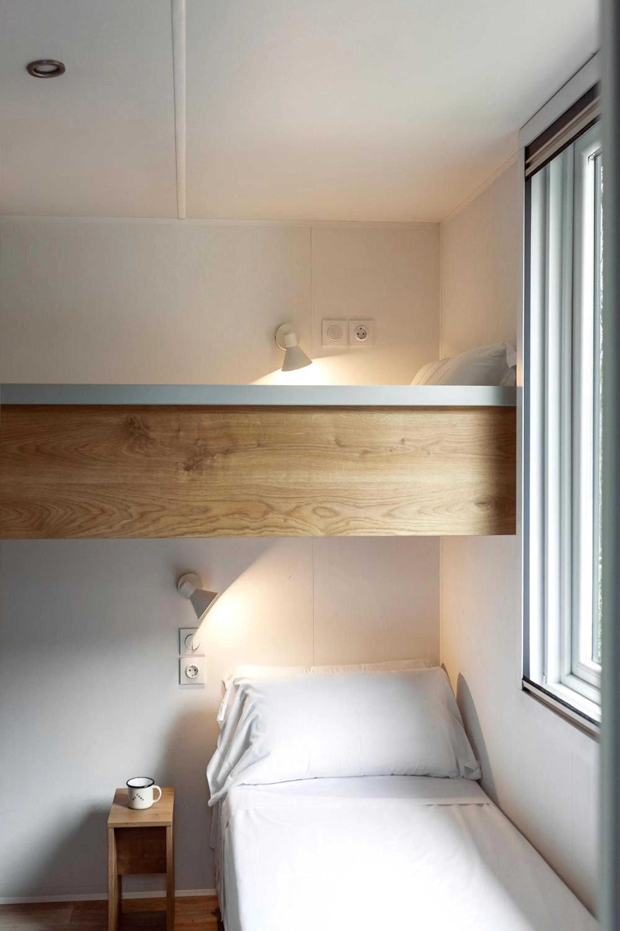 bunk bed, Bed in wecamp Pirineos