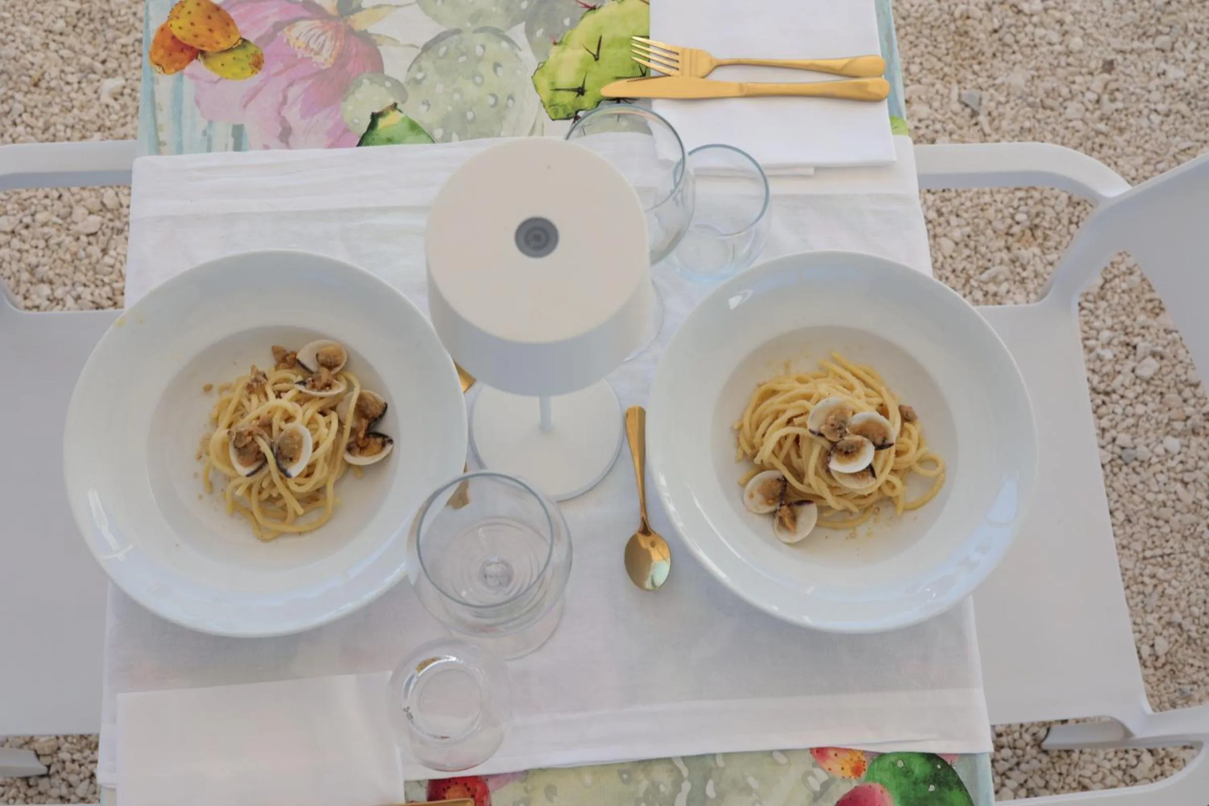 Food and drinks in CORALLI DEL PLEMMIRIO