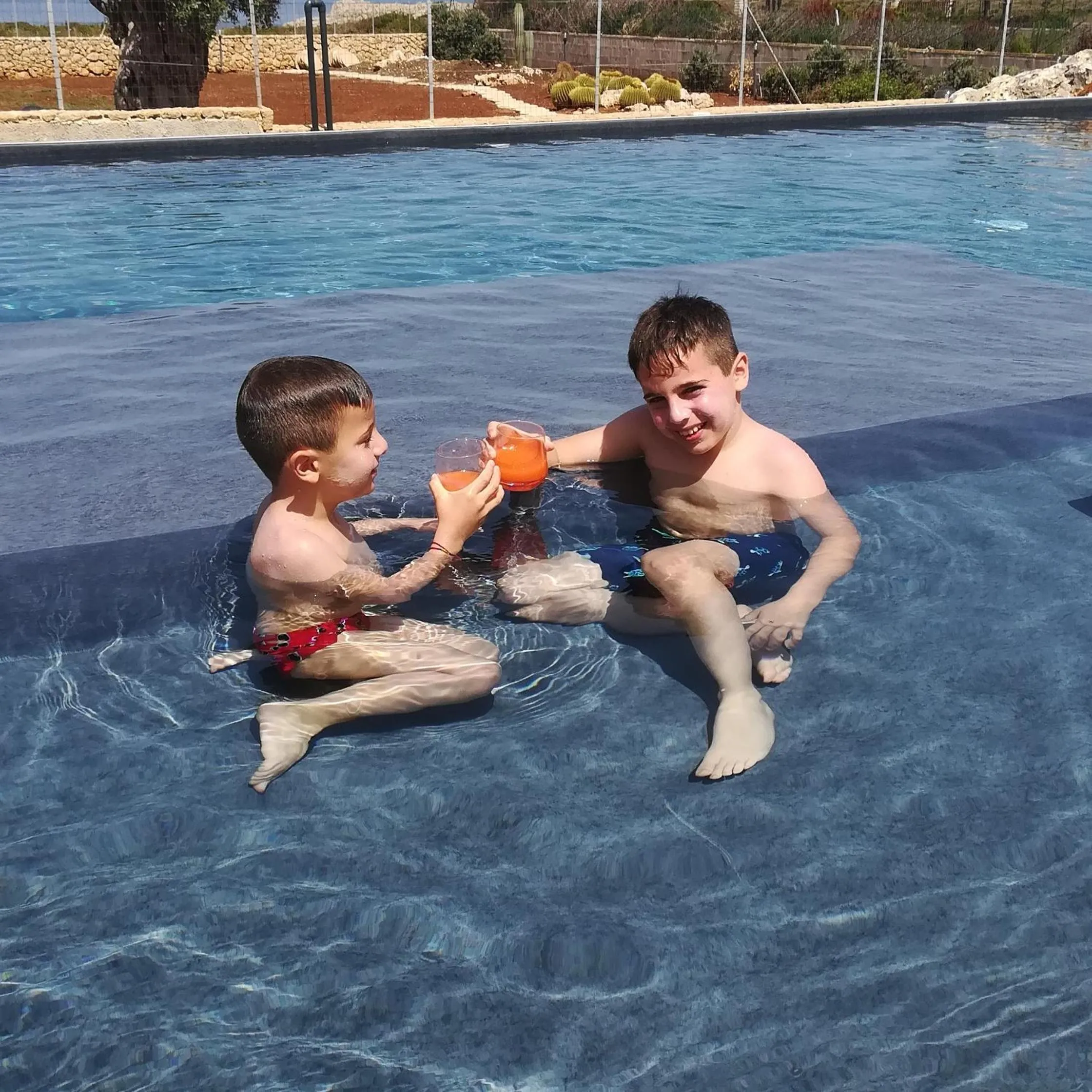 Swimming pool in CORALLI DEL PLEMMIRIO