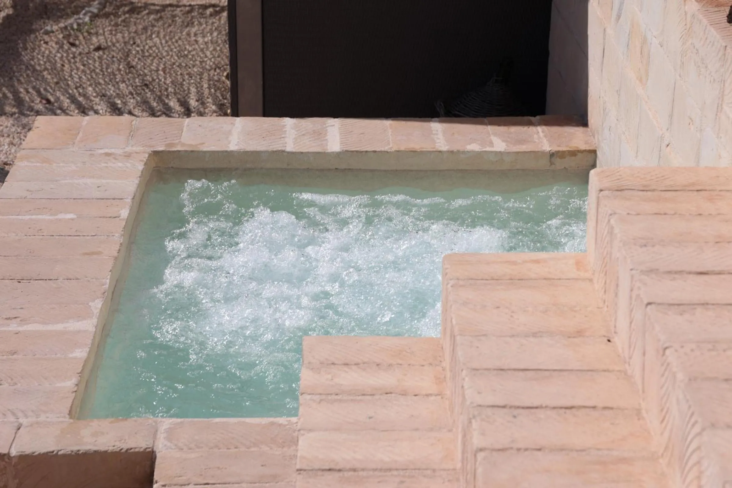 Hot Tub in CORALLI DEL PLEMMIRIO