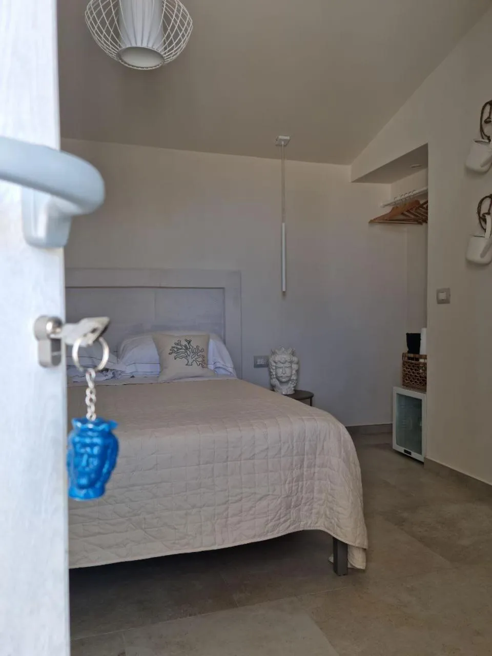 Bedroom, Bed in CORALLI DEL PLEMMIRIO