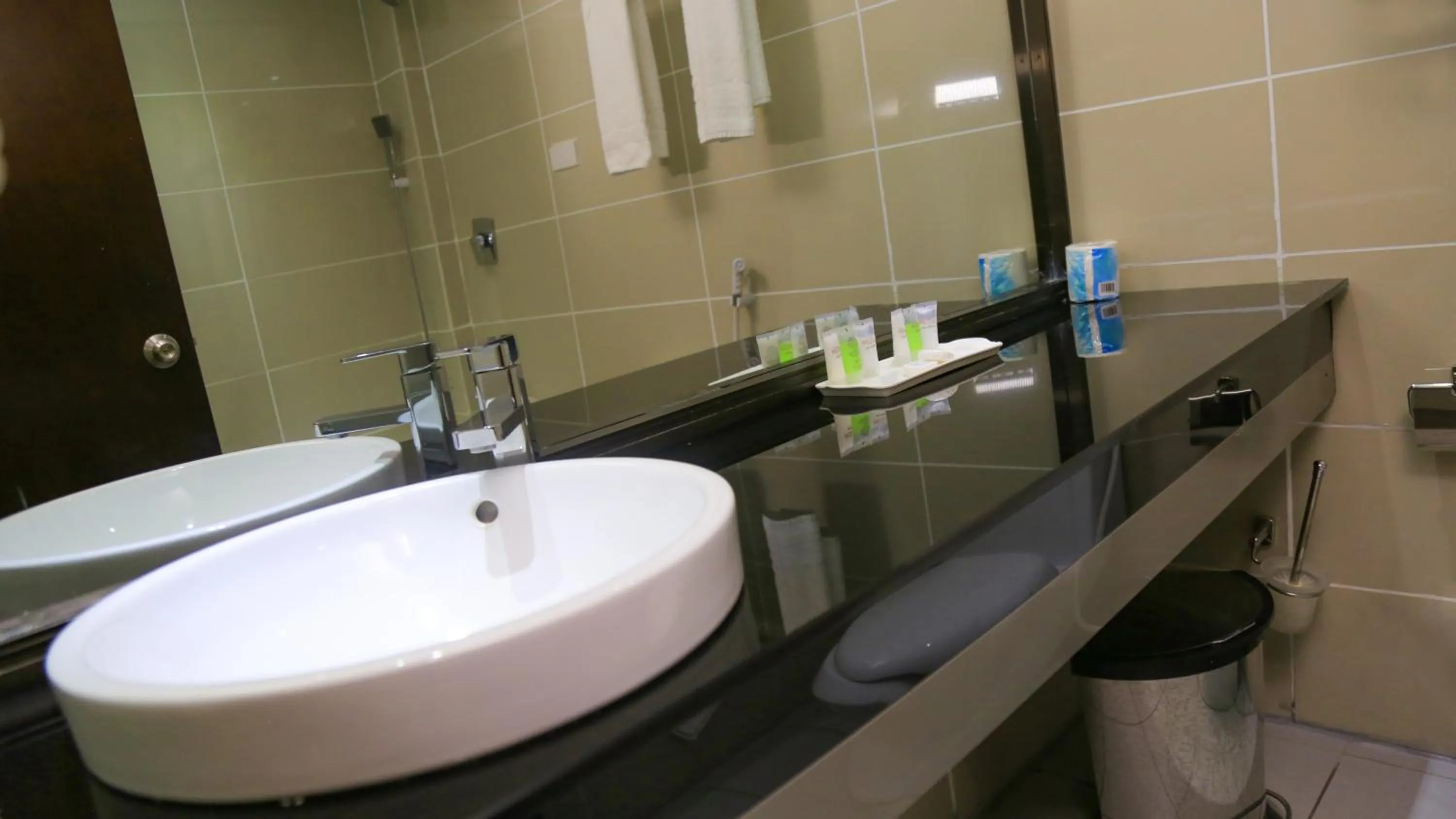 Shower in Haile Resort-Gondar