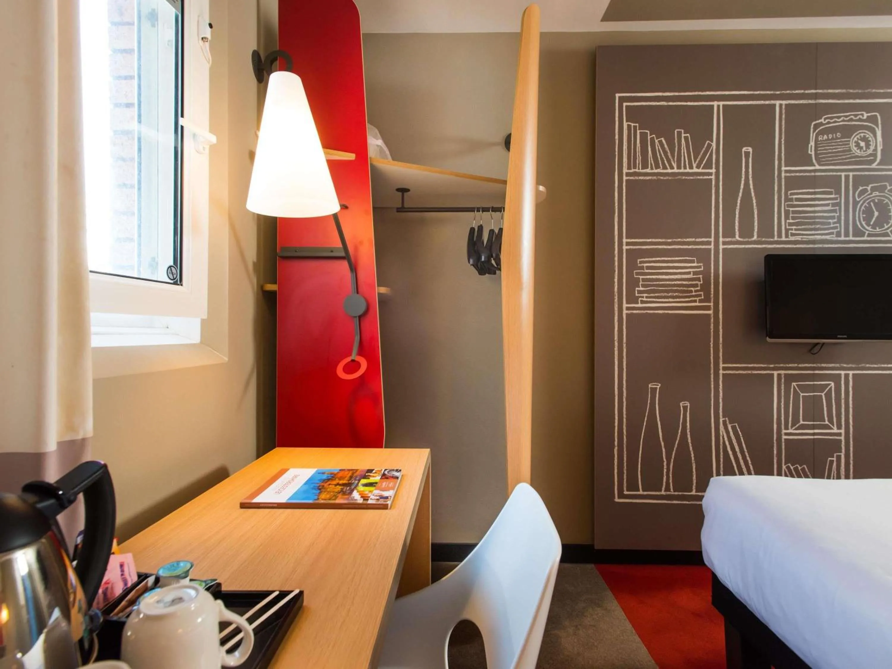 Bedroom, Bed in Ibis Sheffield City