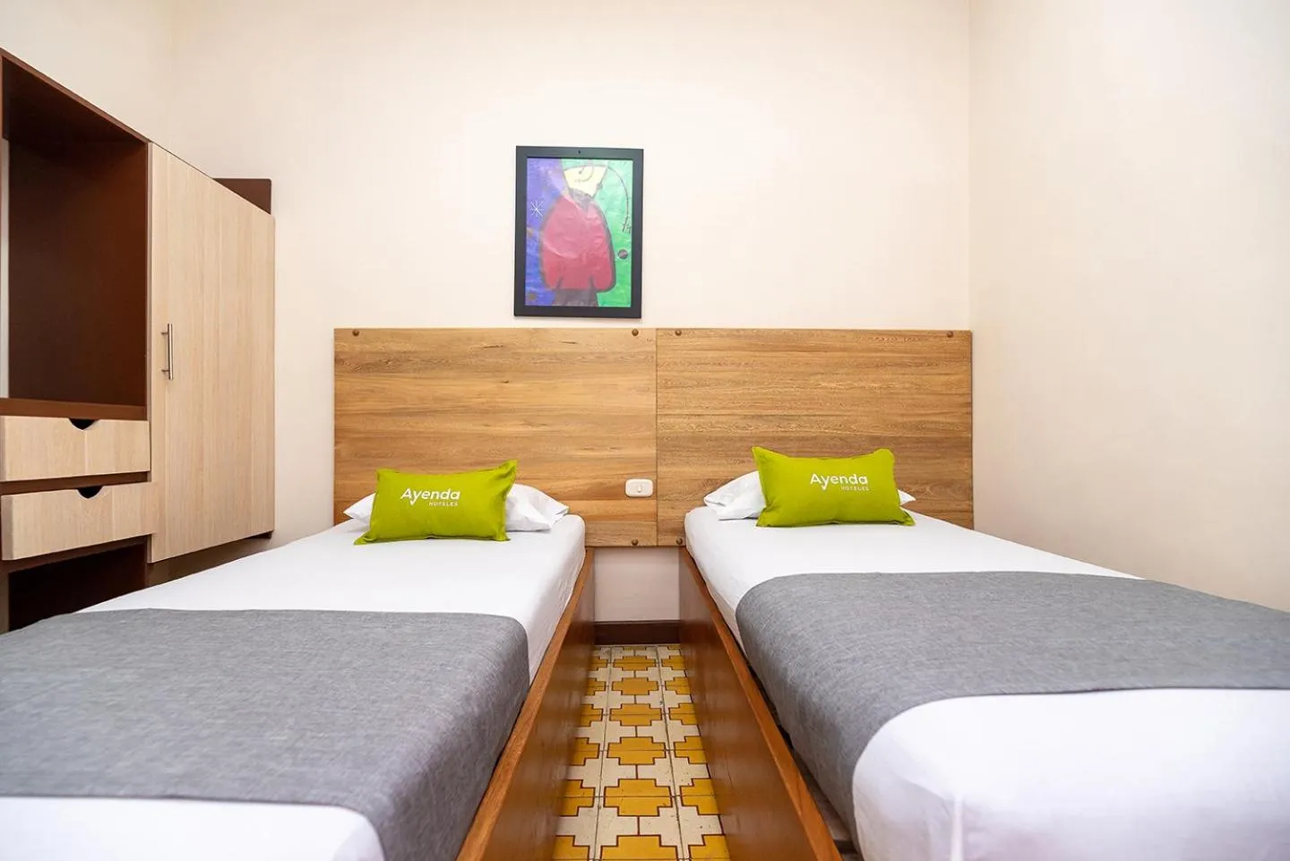 Hotel Ayenda Skall 1319