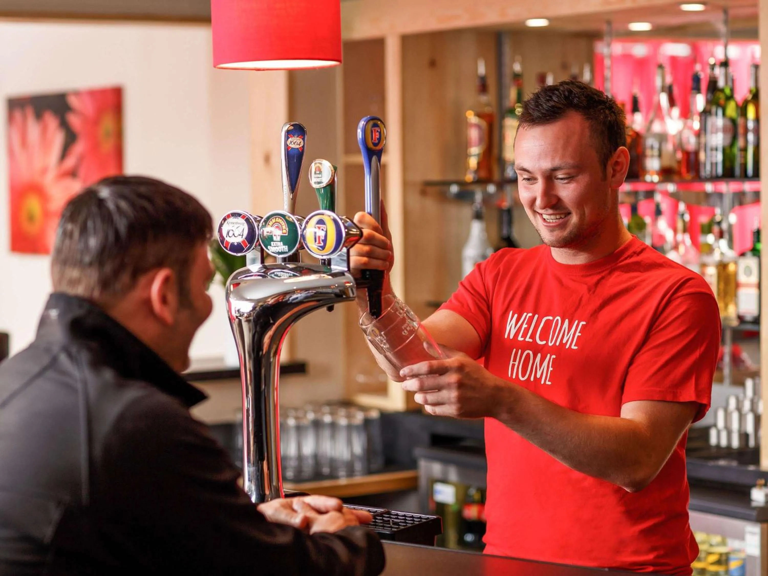 Restaurant/places to eat in ibis Preston North