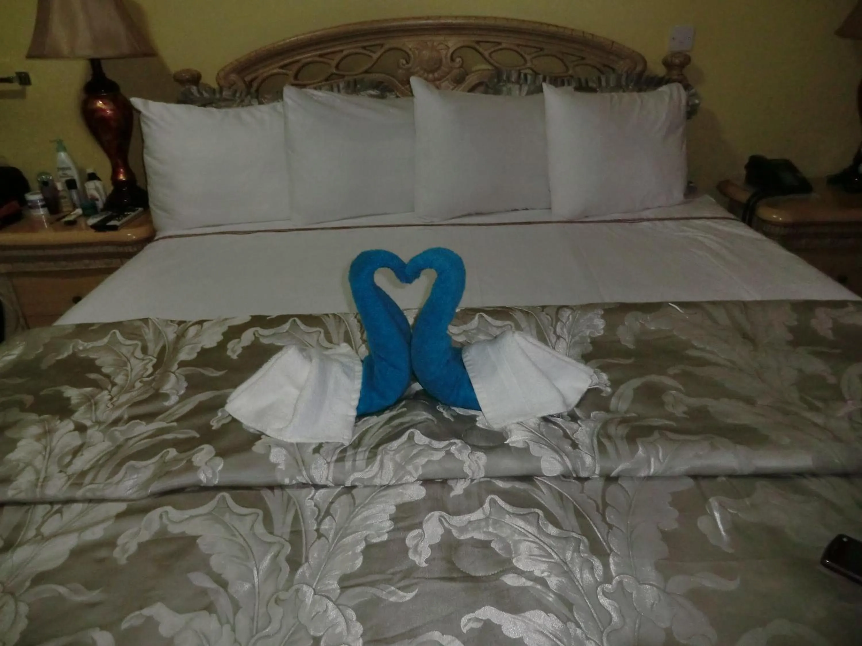 Bed in PG Quality Inn