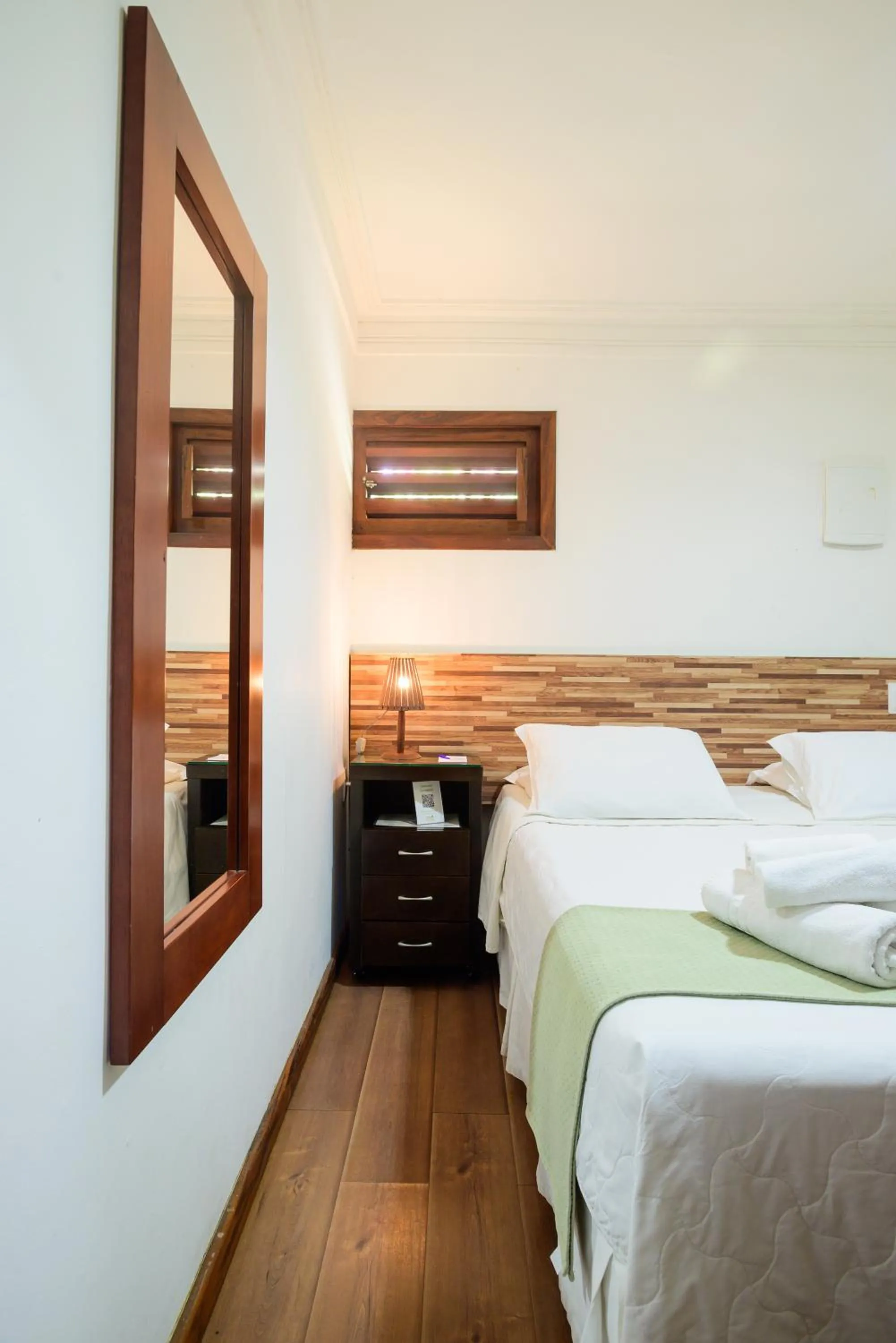 Photo of the whole room, Bed in Hotel Vale das Nuvens