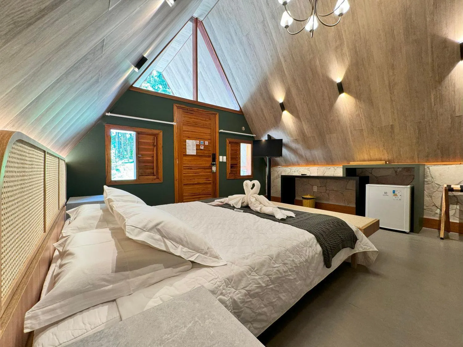 Bedroom, Bed in Hotel Vale das Nuvens