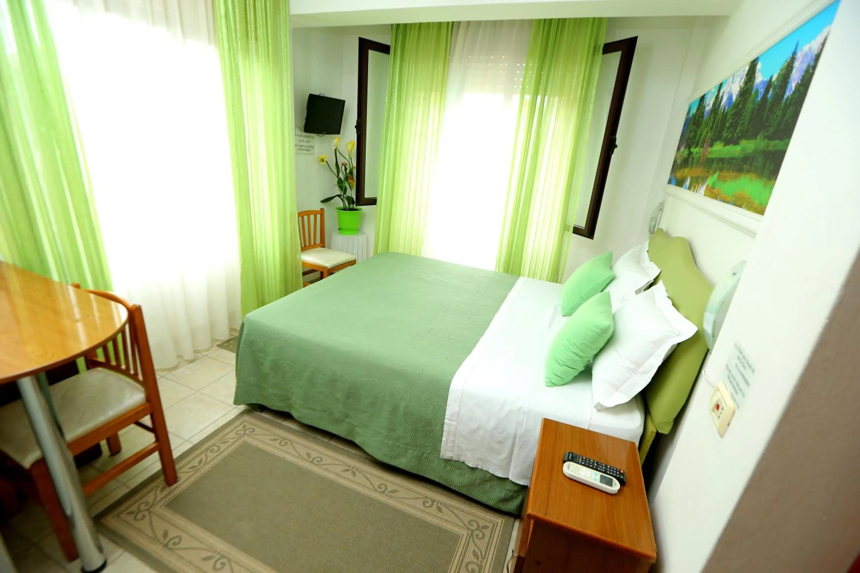 Photo of the whole room, Bed in Hotel Kaduku