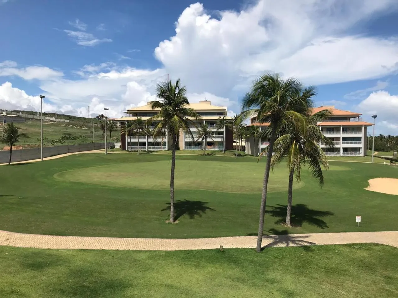 Golfcourse in Golf Ville Resorts Suites