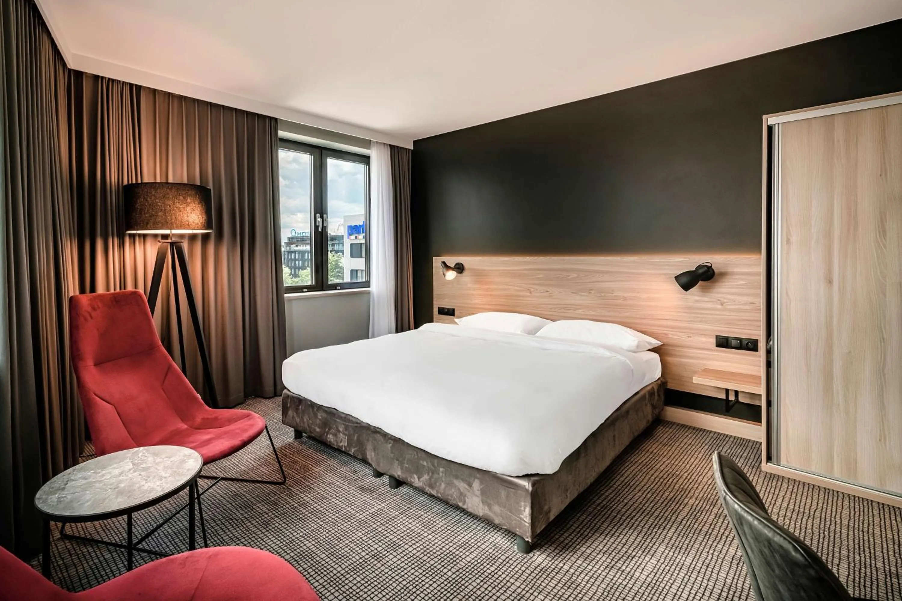Bedroom, Bed in Park Inn by Radisson Krakow