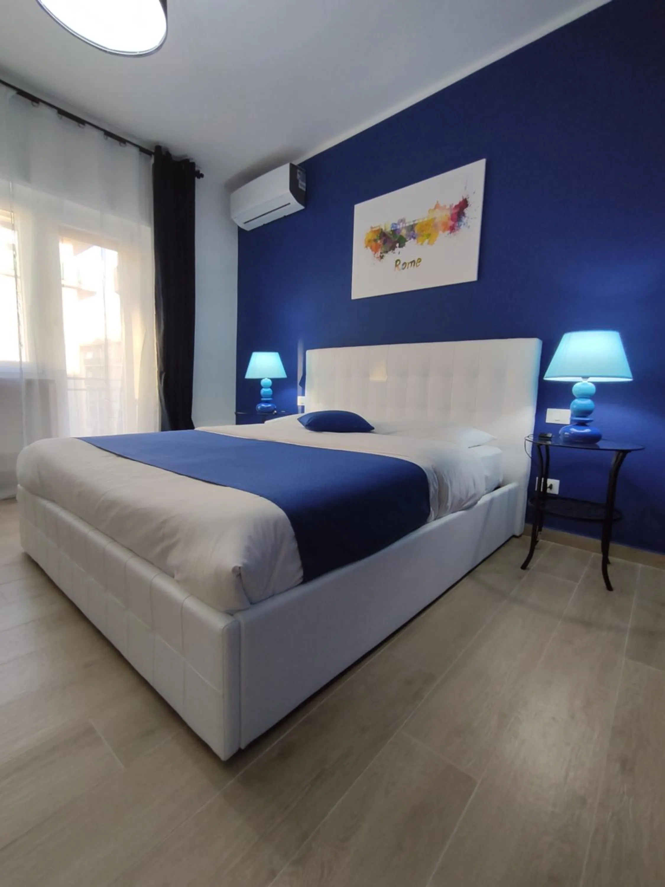 Bed in The 6th Floor