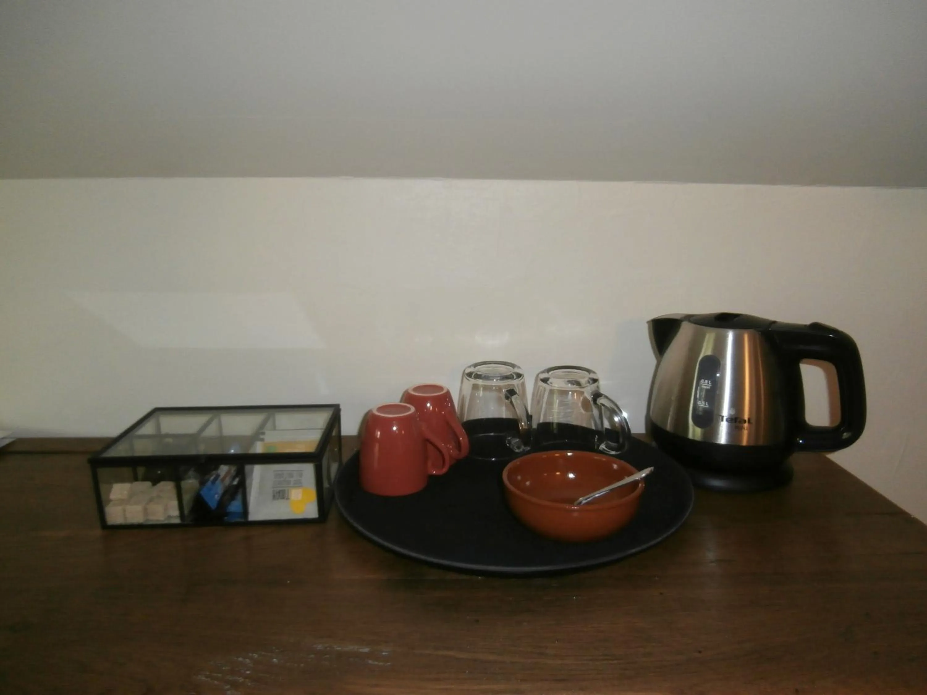 Coffee/tea facilities in Chambre d'hôtes L'Ermite