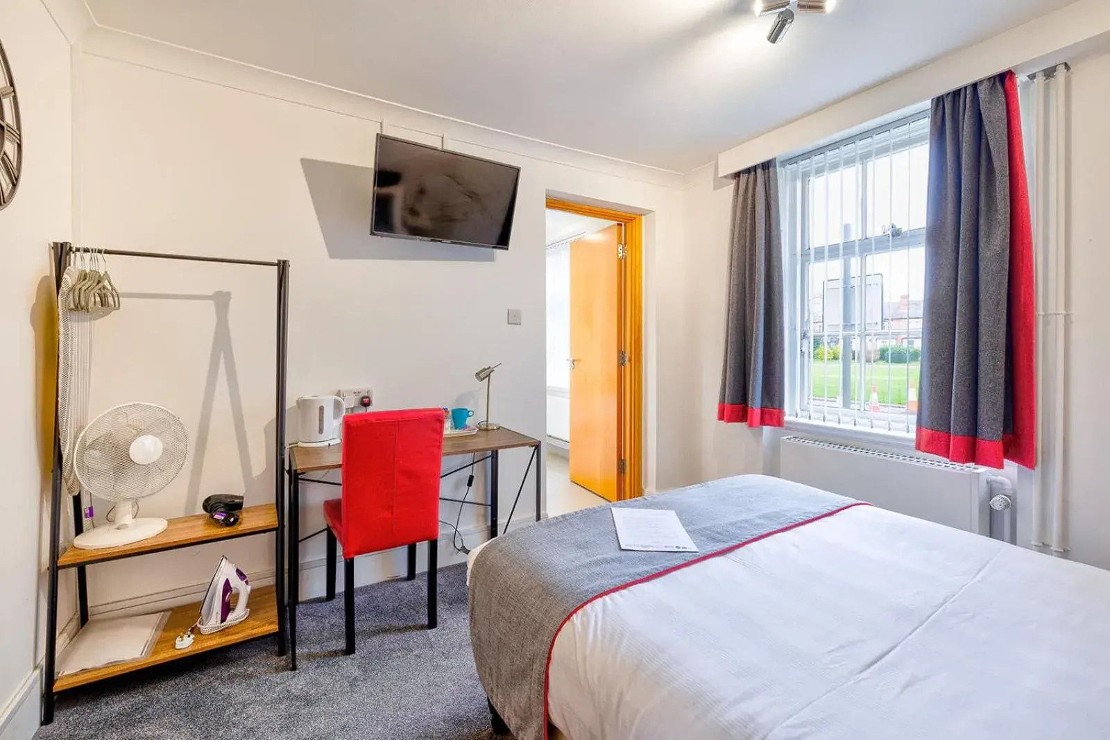 Standard Double Room in The Derby Conference Centre and Hotel Standard Double Room in The Derby Conference Centre and Hotel