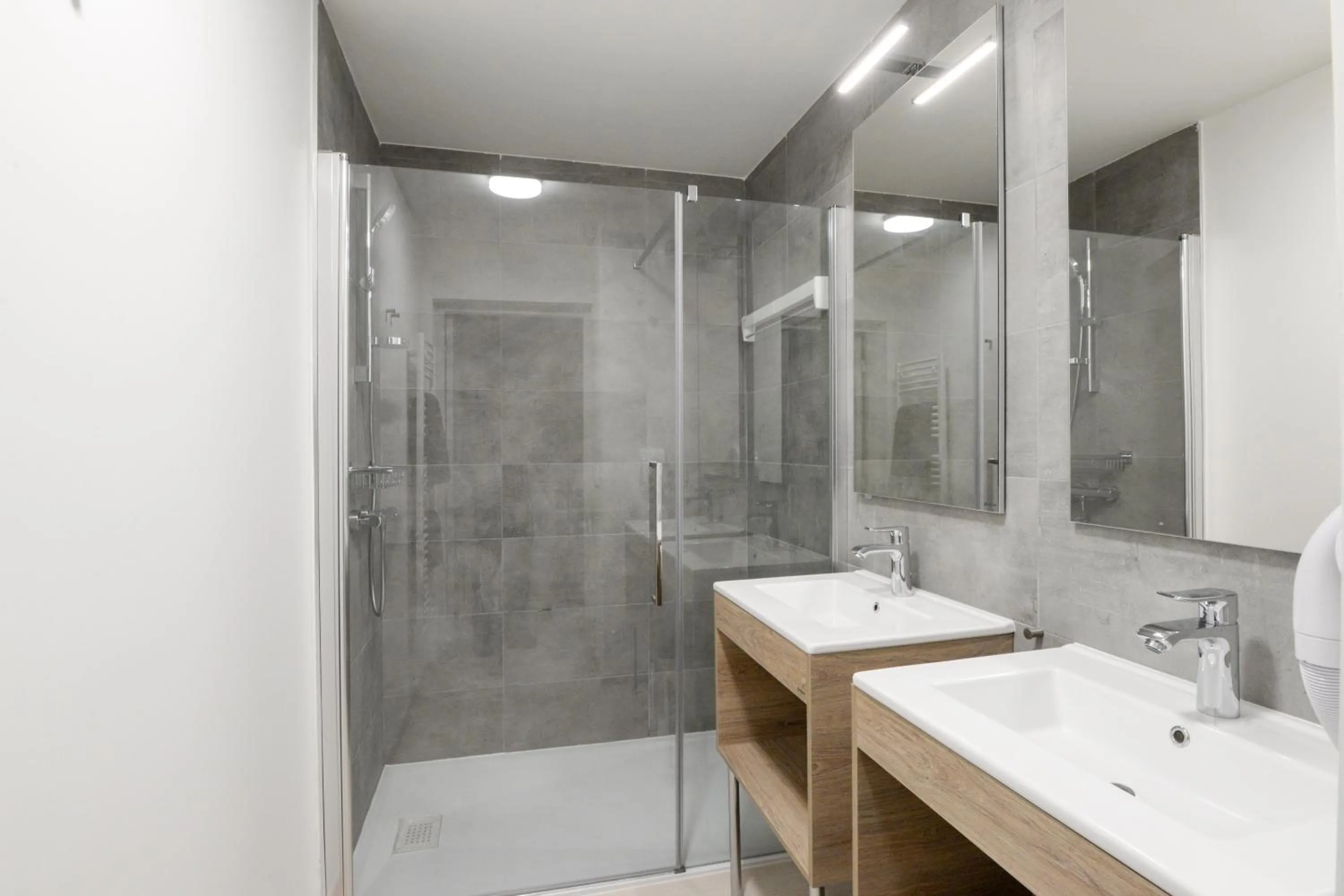 Shower in Evancy Les Jardins d'Azur - Vence