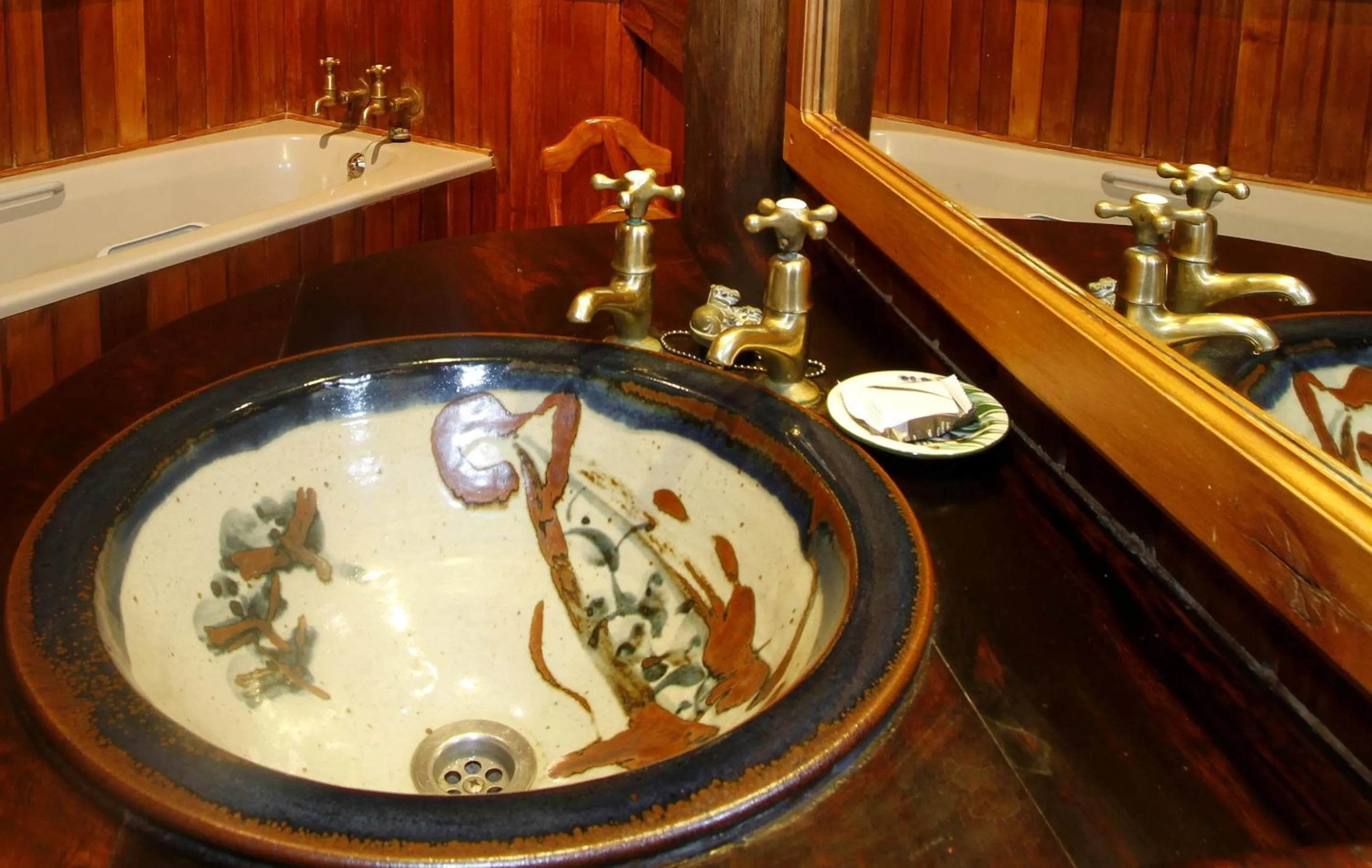 Shayamoya Tiger Fishing and Game Lodge