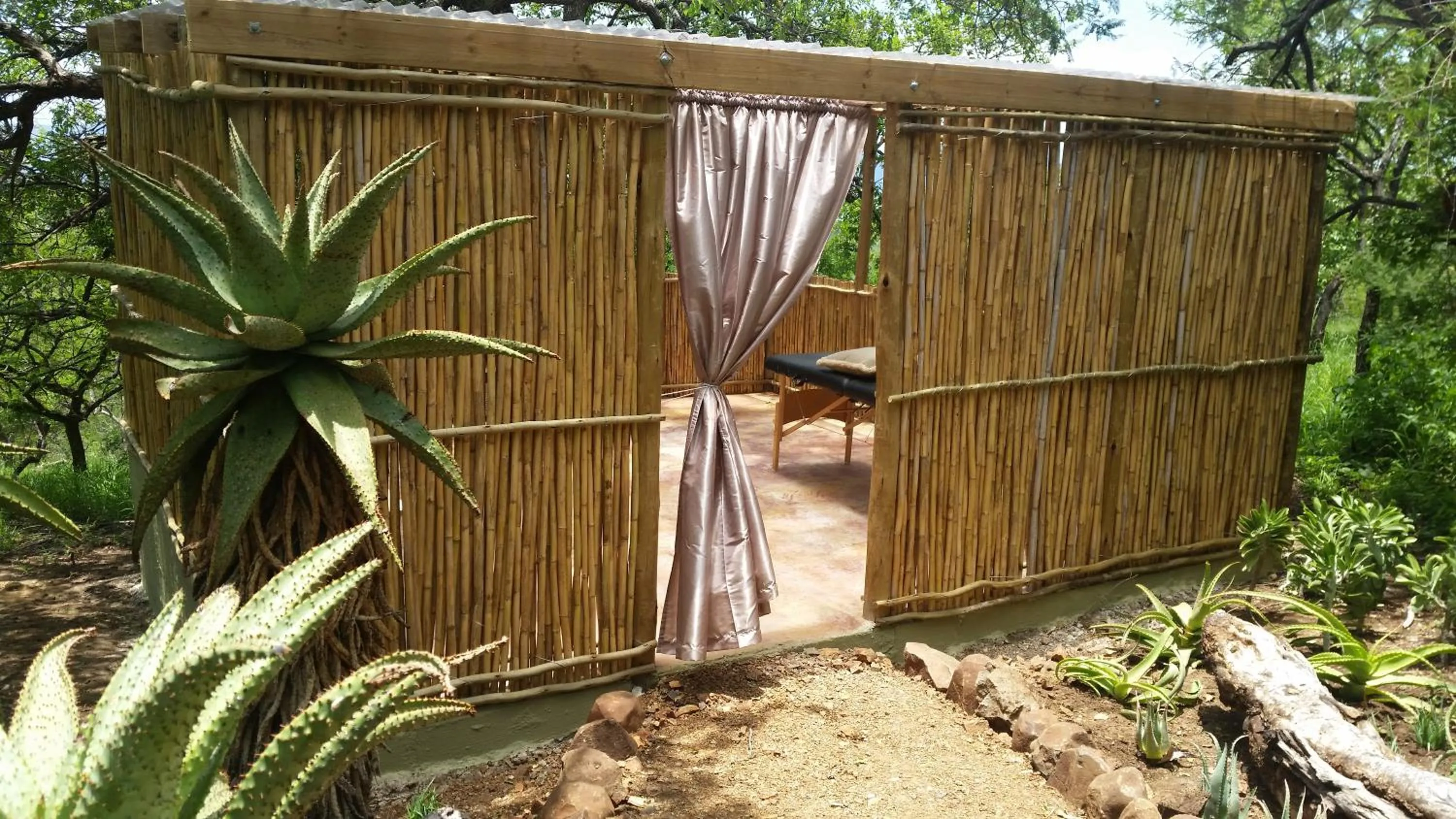 Shayamoya Tiger Fishing and Game Lodge