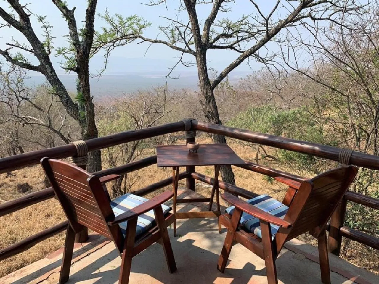 Balcony/Terrace in Shayamoya Tiger Fishing and Game Lodge